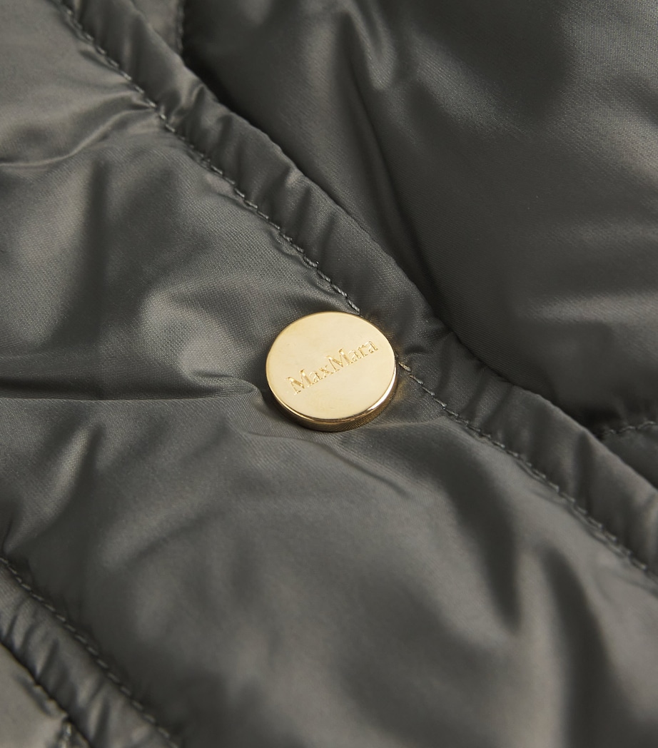 The Cube Water-Repellent Poncho GREEN Image 5