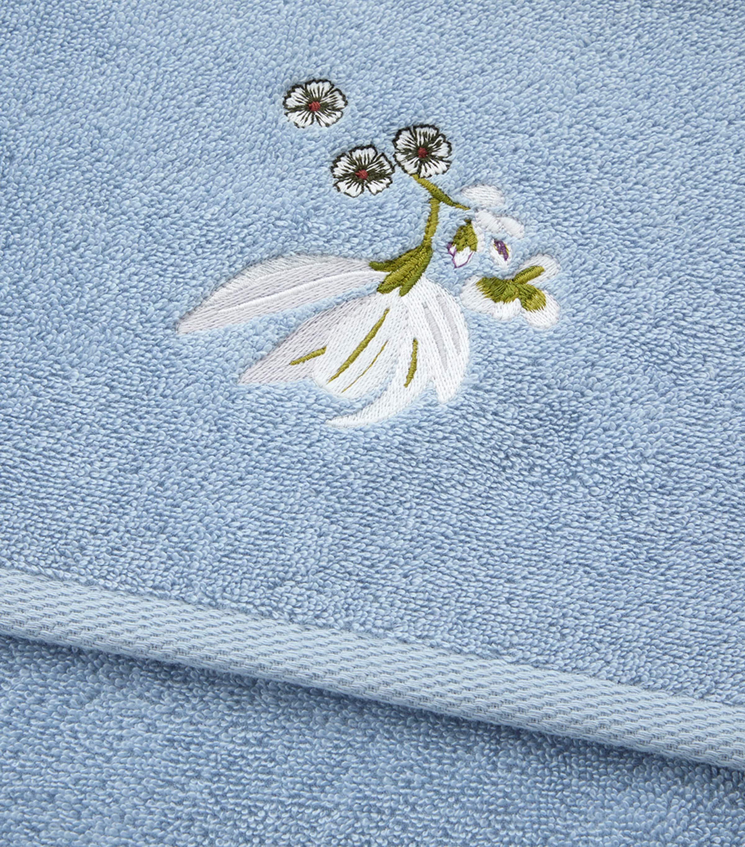 Yves Delorme Organic Cotton Rameau Guest Towel (45cm x 70cm) Blue Image 3