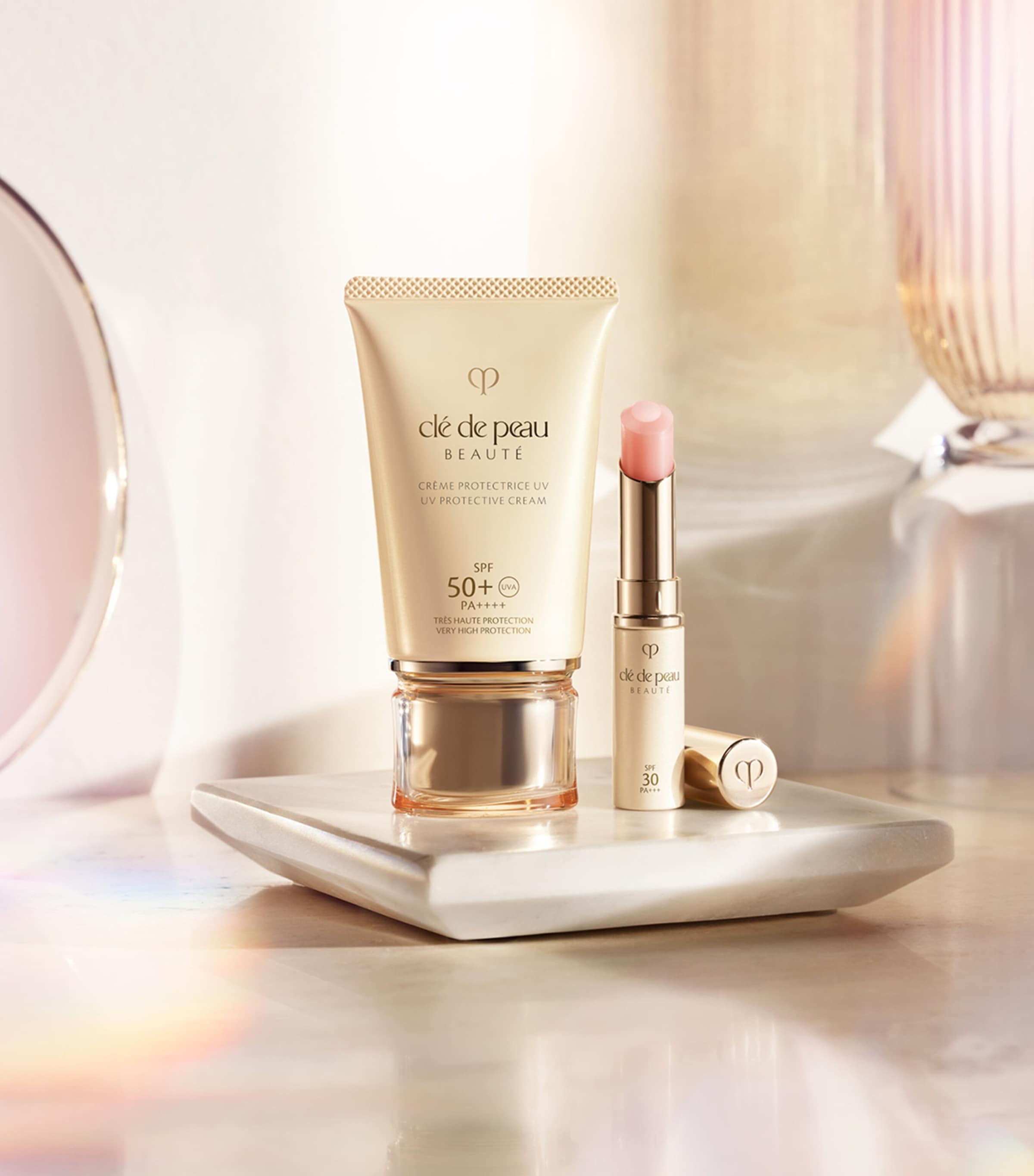 UV Protective Lip Treatment SPF 30 (4g) NO COLOUR Image 3