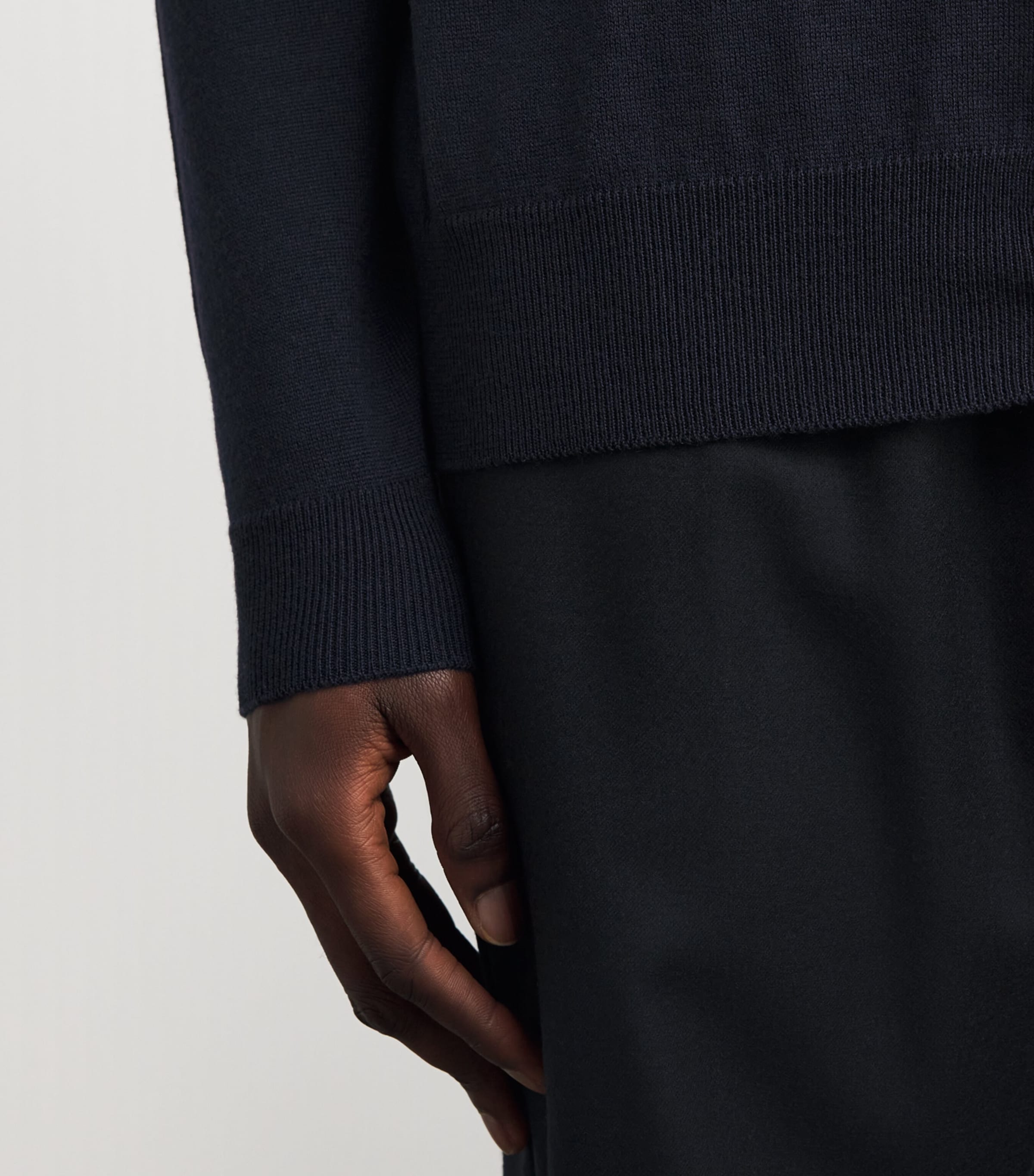 新品 JOHN SMEDLEY TYBURN SHIRT SPORT ウール John Smedley Navy Extra Fine Merino Wool Tibor Shirt