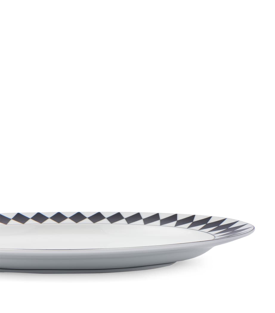 Chequerboard Serving Plate (40cm) F0E5W Image 2