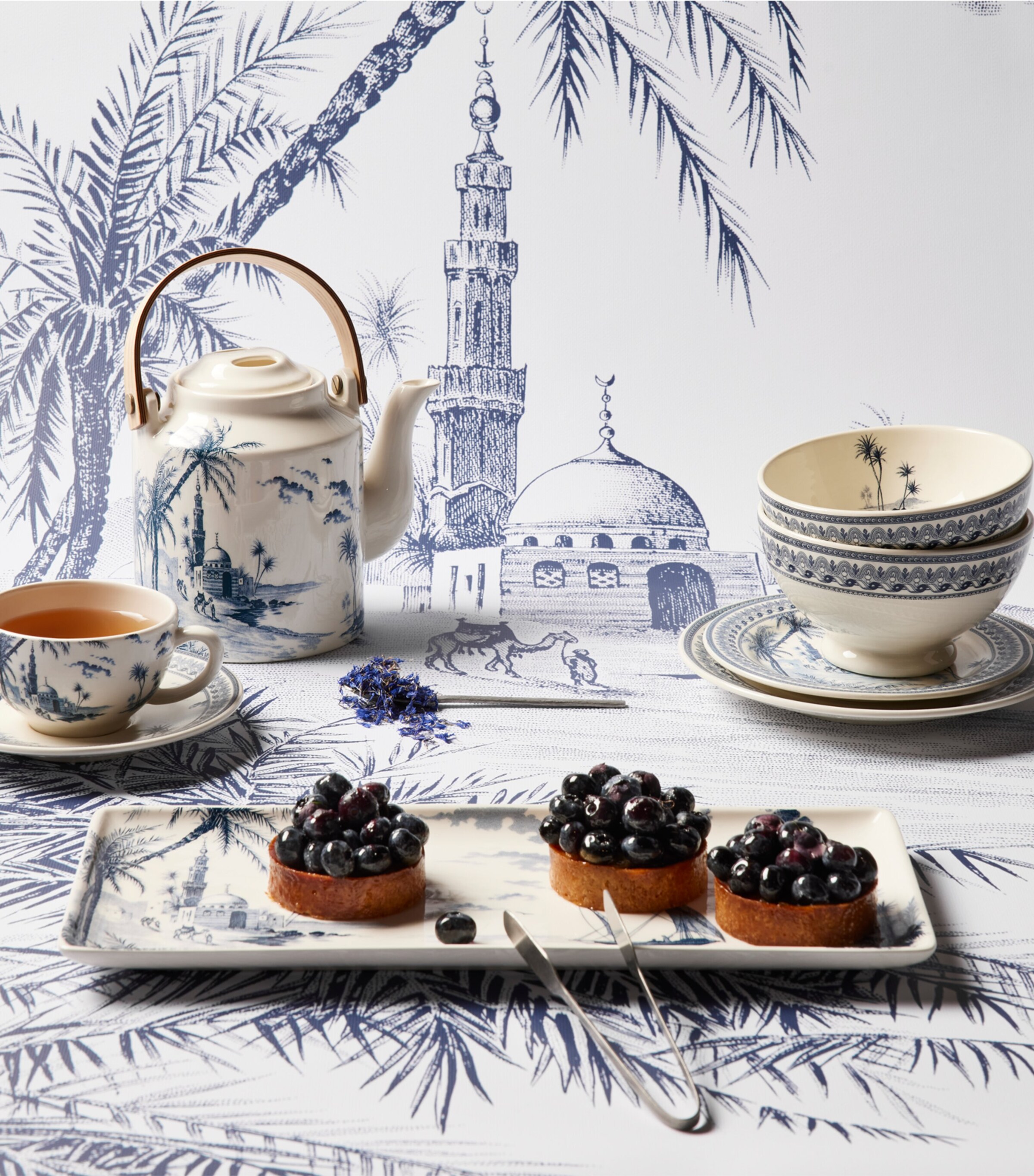 Ceramic Dépareillé Japanese Teapot BLUE Image 3