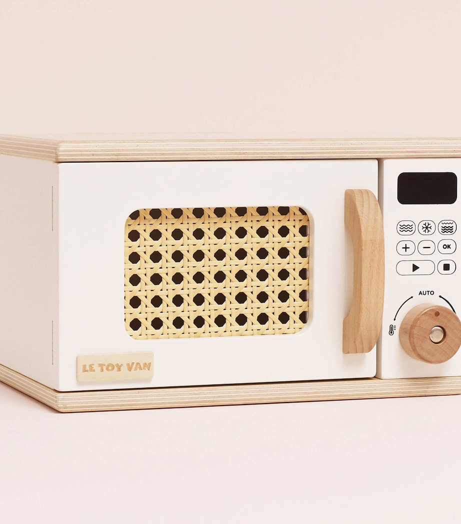 Le Toy Van Wooden Microwave Image 3