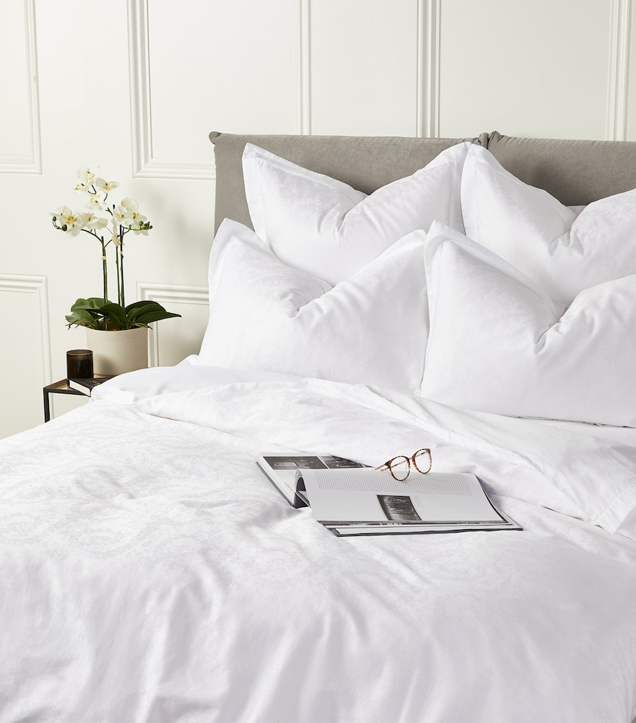 Suave Super King Fitted Sheet (180cm x 200cm) WHITE Image 5