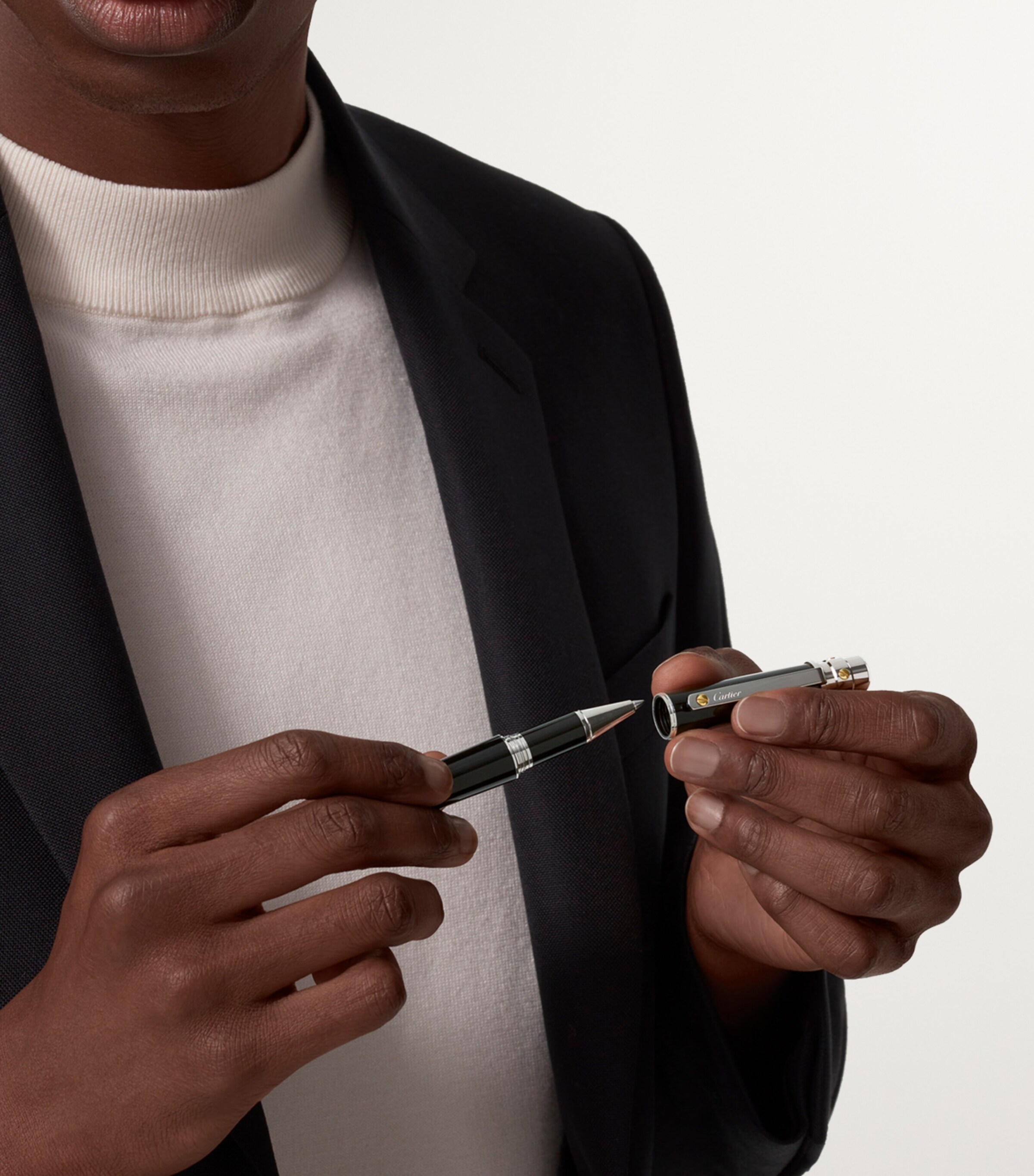 Santos de Cartier Rollerball Pen BLACK Image 2