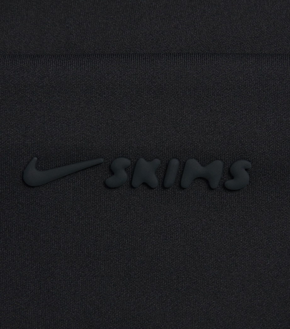 NikeSKIMS Womens NikeSKIMS Studio Stretch 26" Leggings Obsidian Image 2