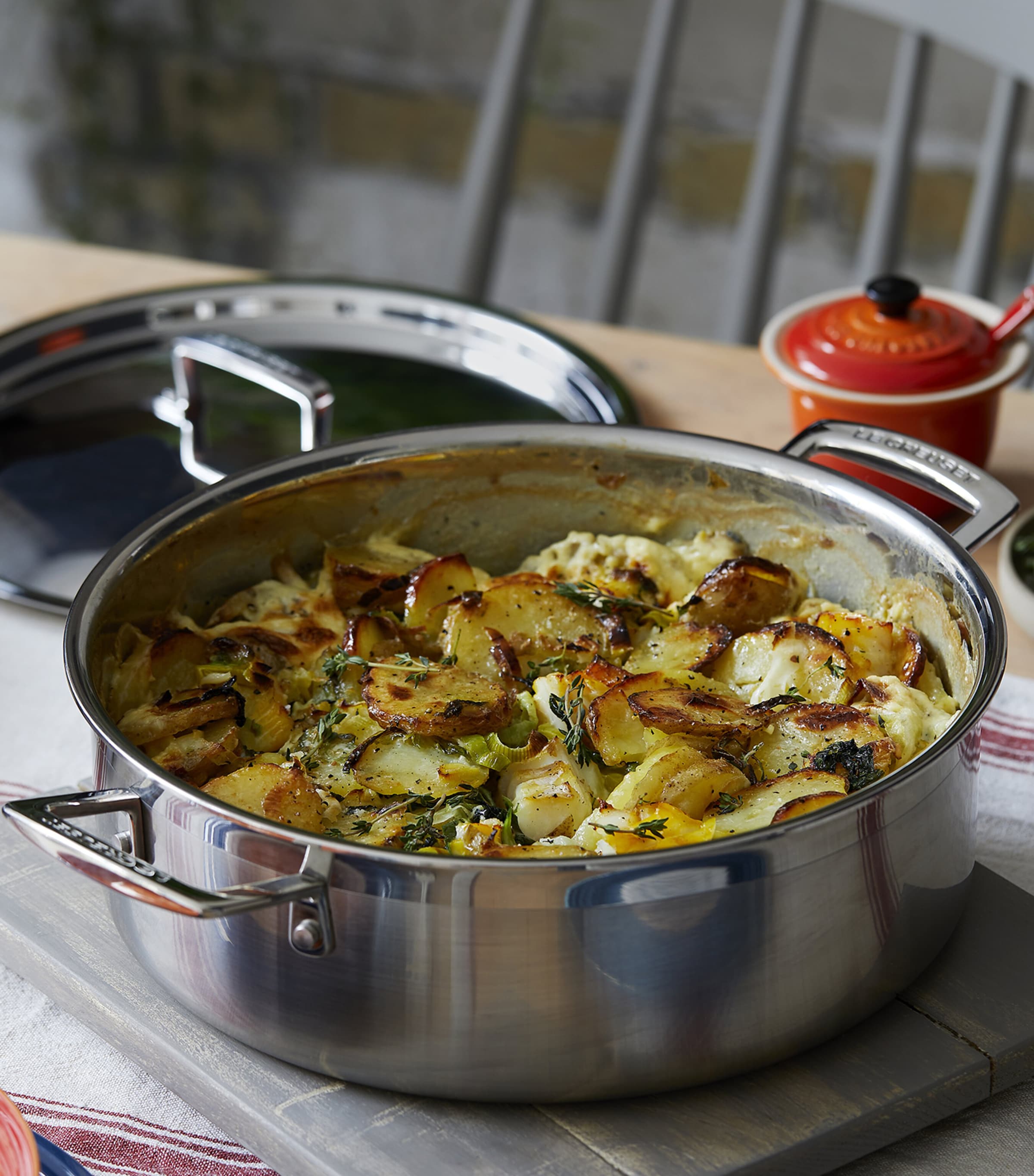 Le Creuset 3-Ply Stainless Steel Sauté Pan (28cm) Steel Image 5