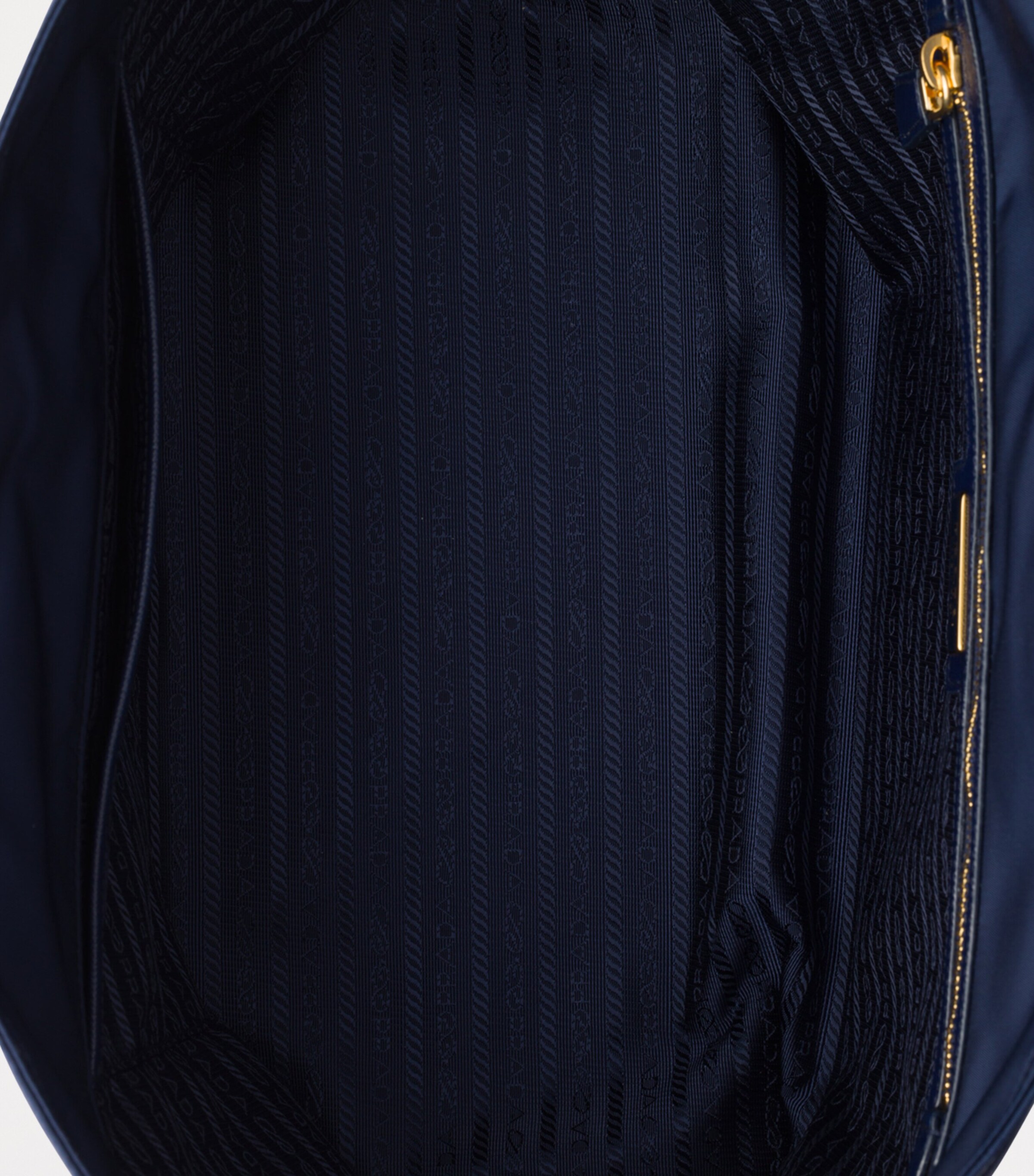 Prada Medium Re-Nylon Re-Edition 1978 Tote Bag Image 4