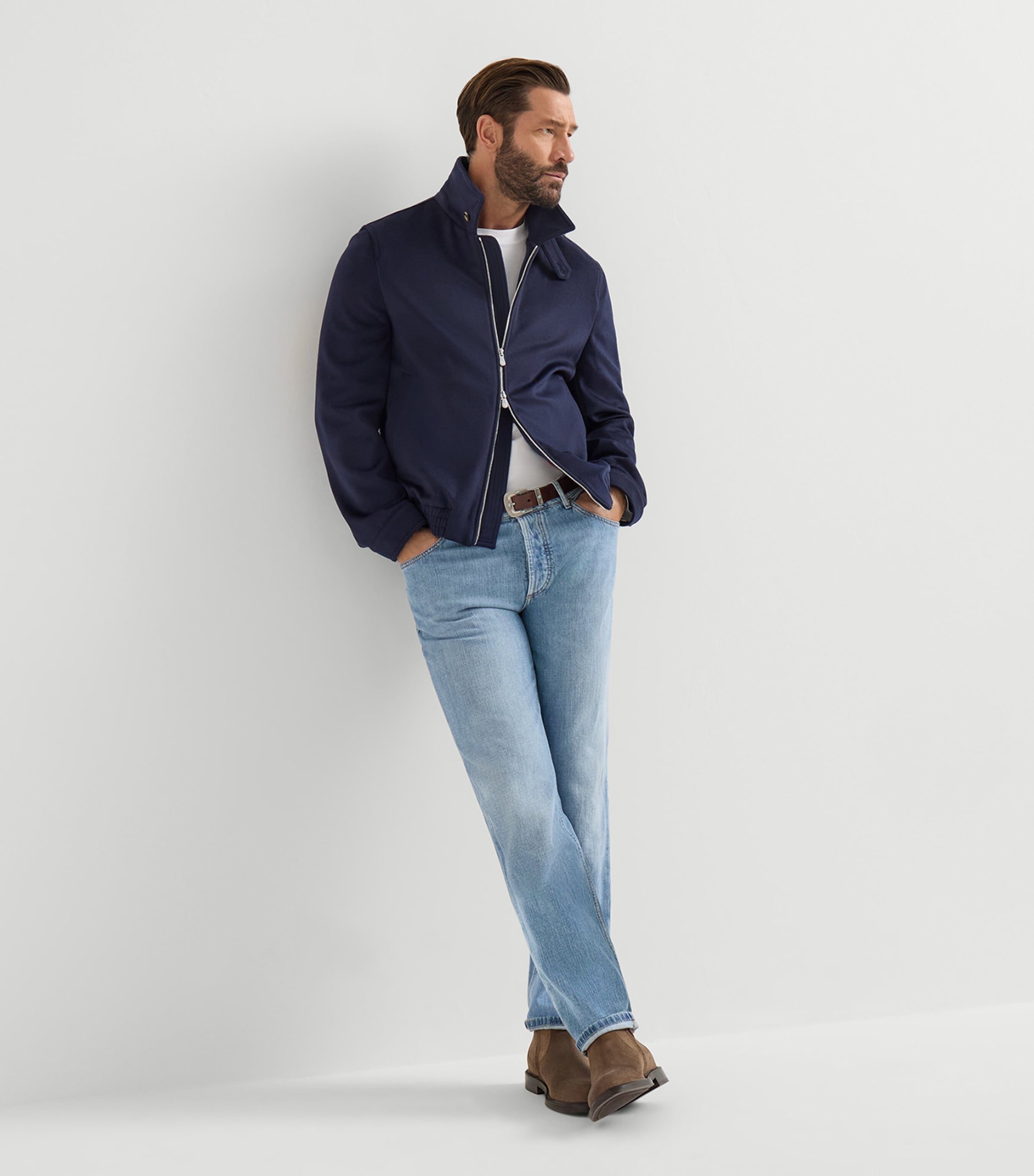 Brunello Cucinelli Mens Lightweight Straight Jeans Image 3