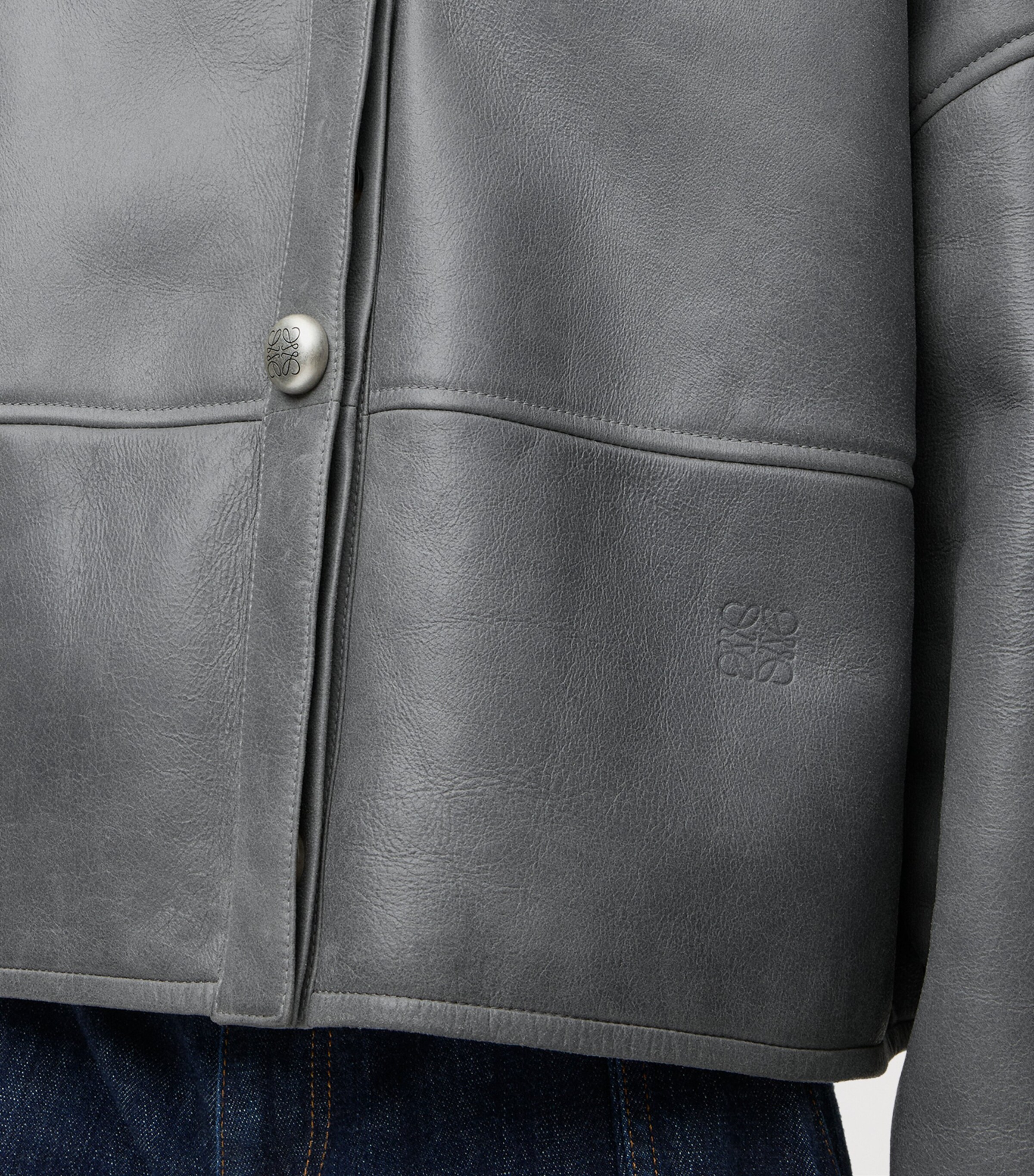 Lambskin Shearling-Lined Pebble Jacket LIGHT GREY Image 5