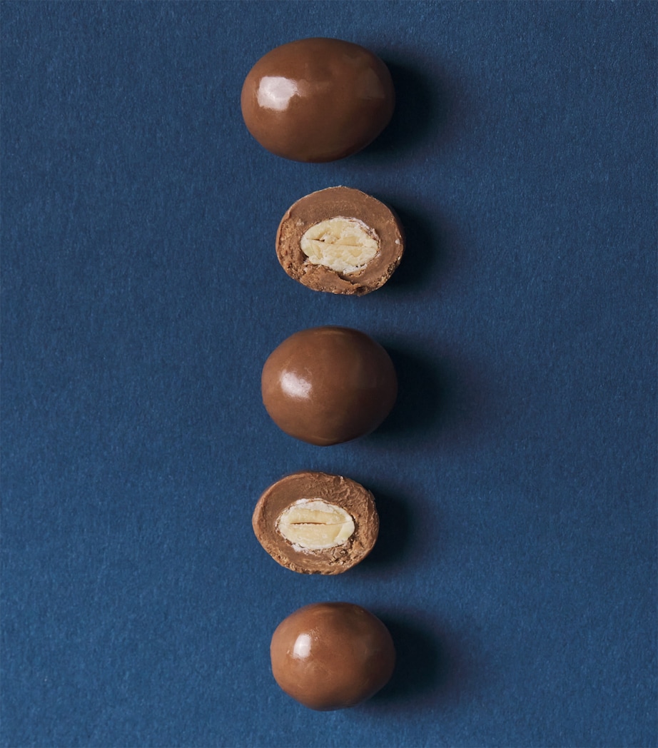 Harrods Praline Almonds (325g) Image 2