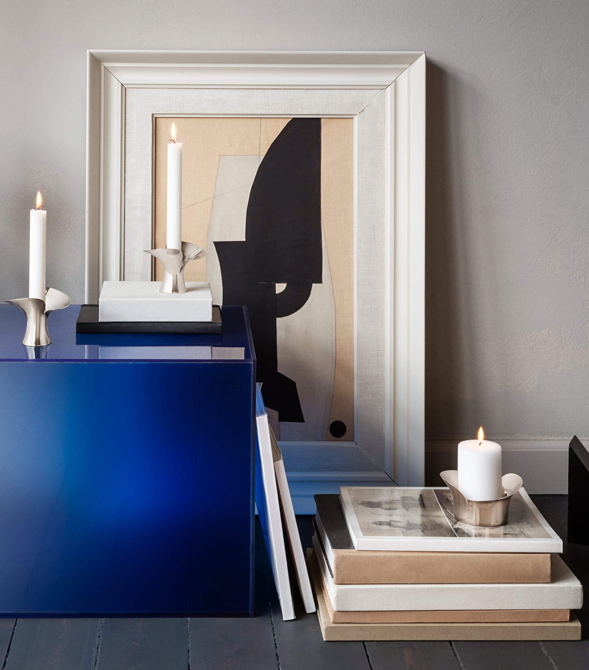 Bloom Pillar Candle Holder SILVER Image 3