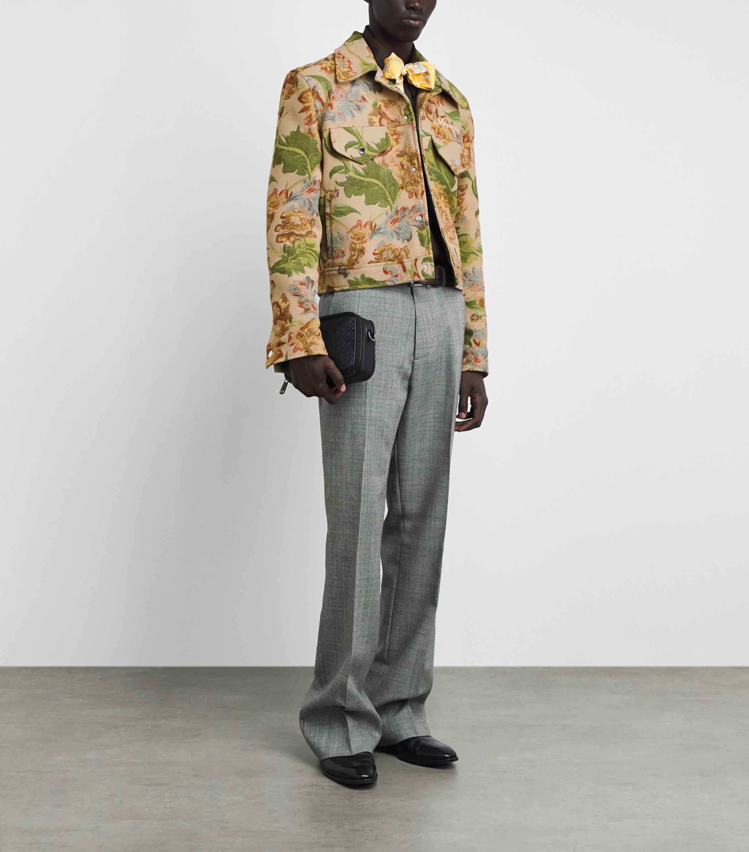 AMIRI Mens Floral Tapestry Jacket Pale Rose Image 2