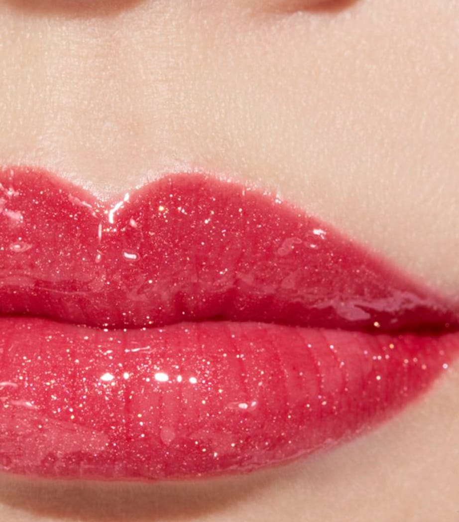 ROUGE COCO Moisturising Glossimer 106 AMARENA Image 2