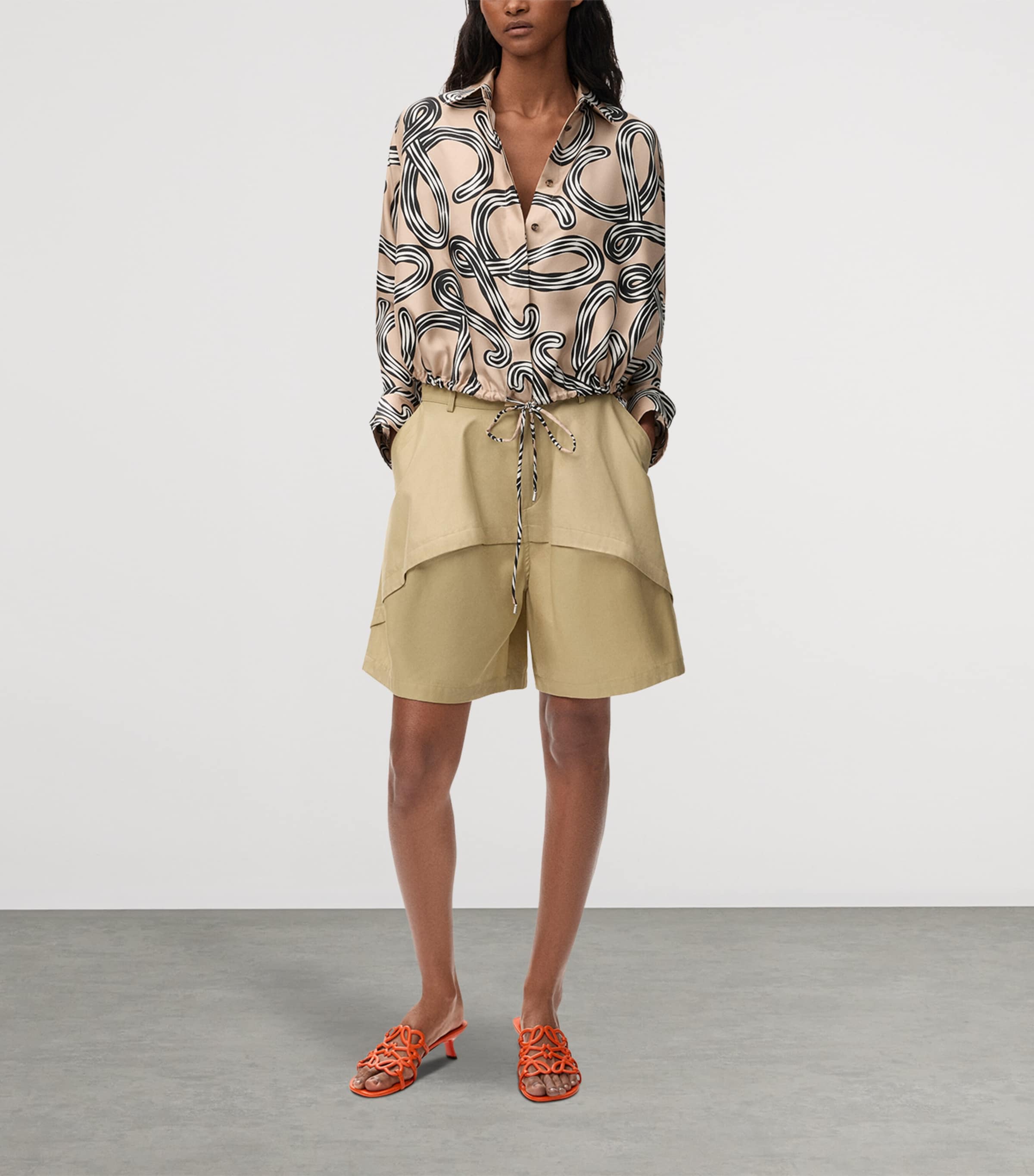 LOEWE Womens x Paula’s Ibiza Silk Twill Blouse Beige/black Image 2