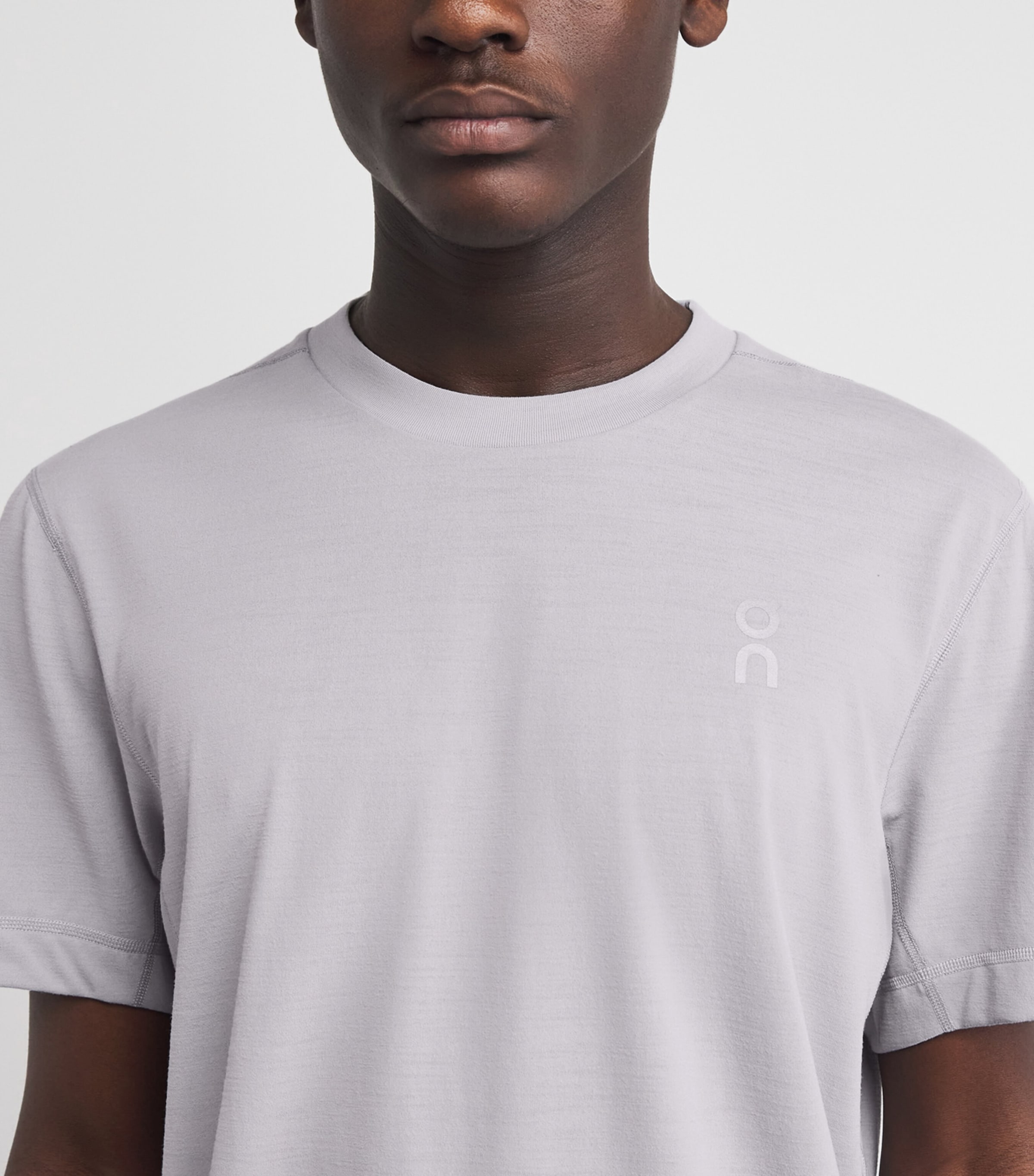 On Mens Train-T T-Shirt Alloy Image 3