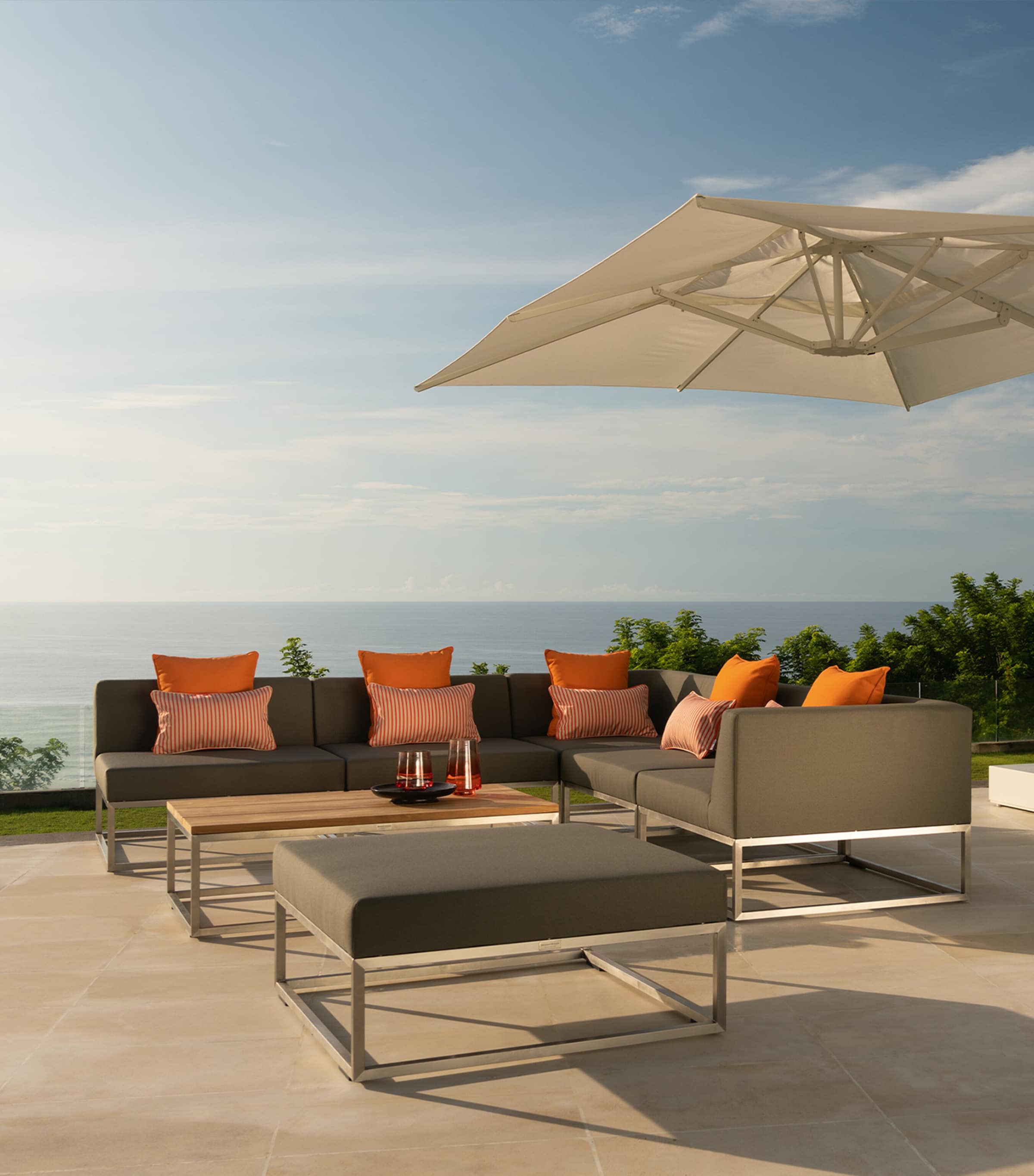 Latitude Outdoor Corner Module SLATE Image 4