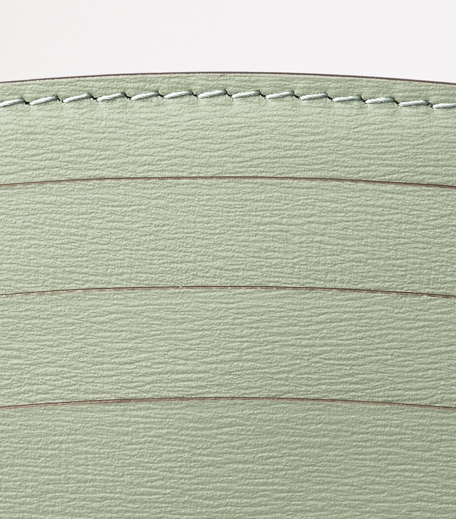 Panthère C de Cartier Card Holder SAGE GREEN Image 5