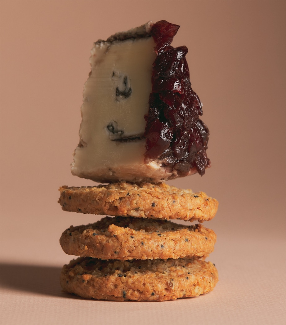 Harrods The Cheese & Cracker Hamper Image 6