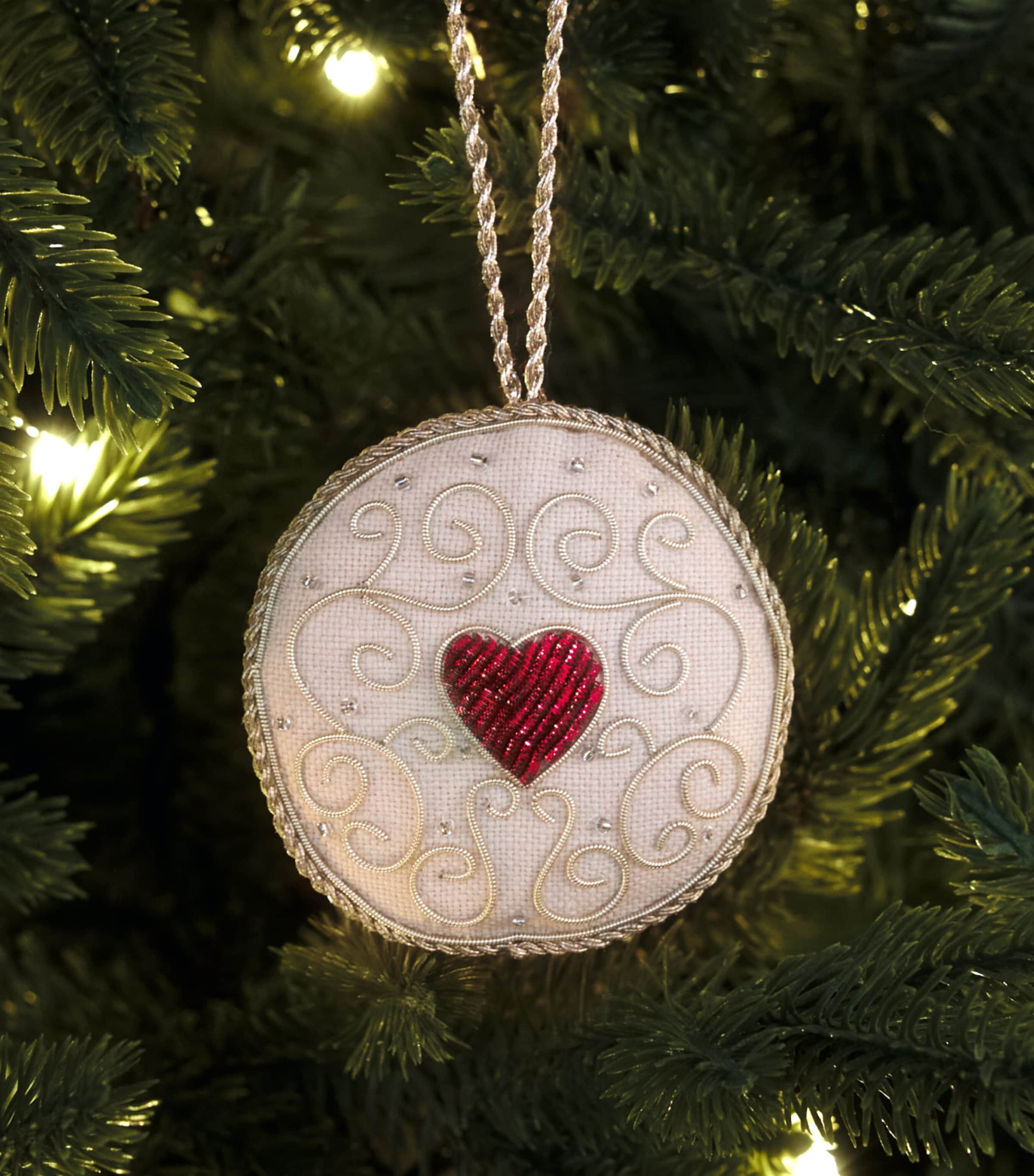 Katie Larmour Jammie Dodger Tree Decoration Caramel Image 3