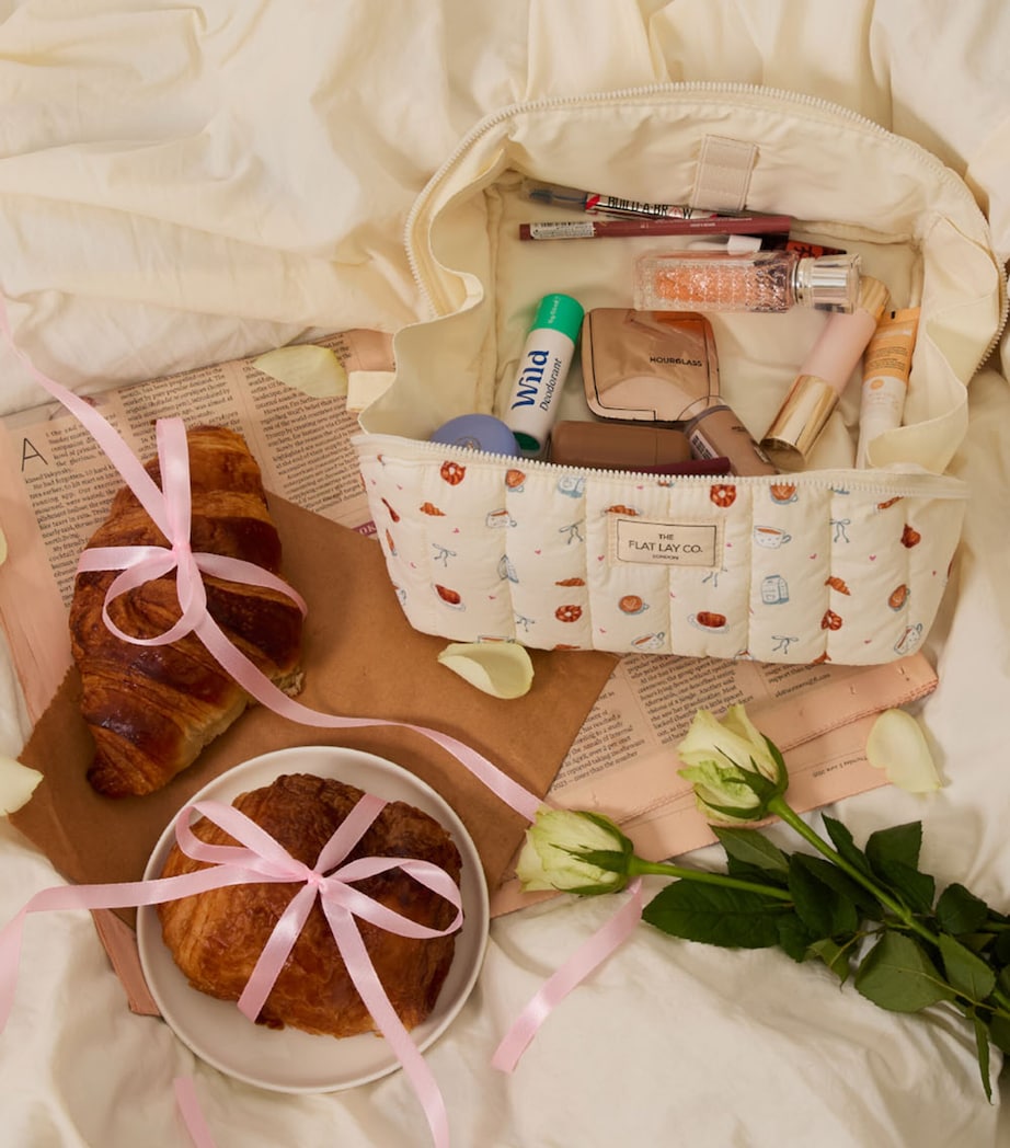 Printed Flat Lay Make-Up Bag PATISSERIE Image 10