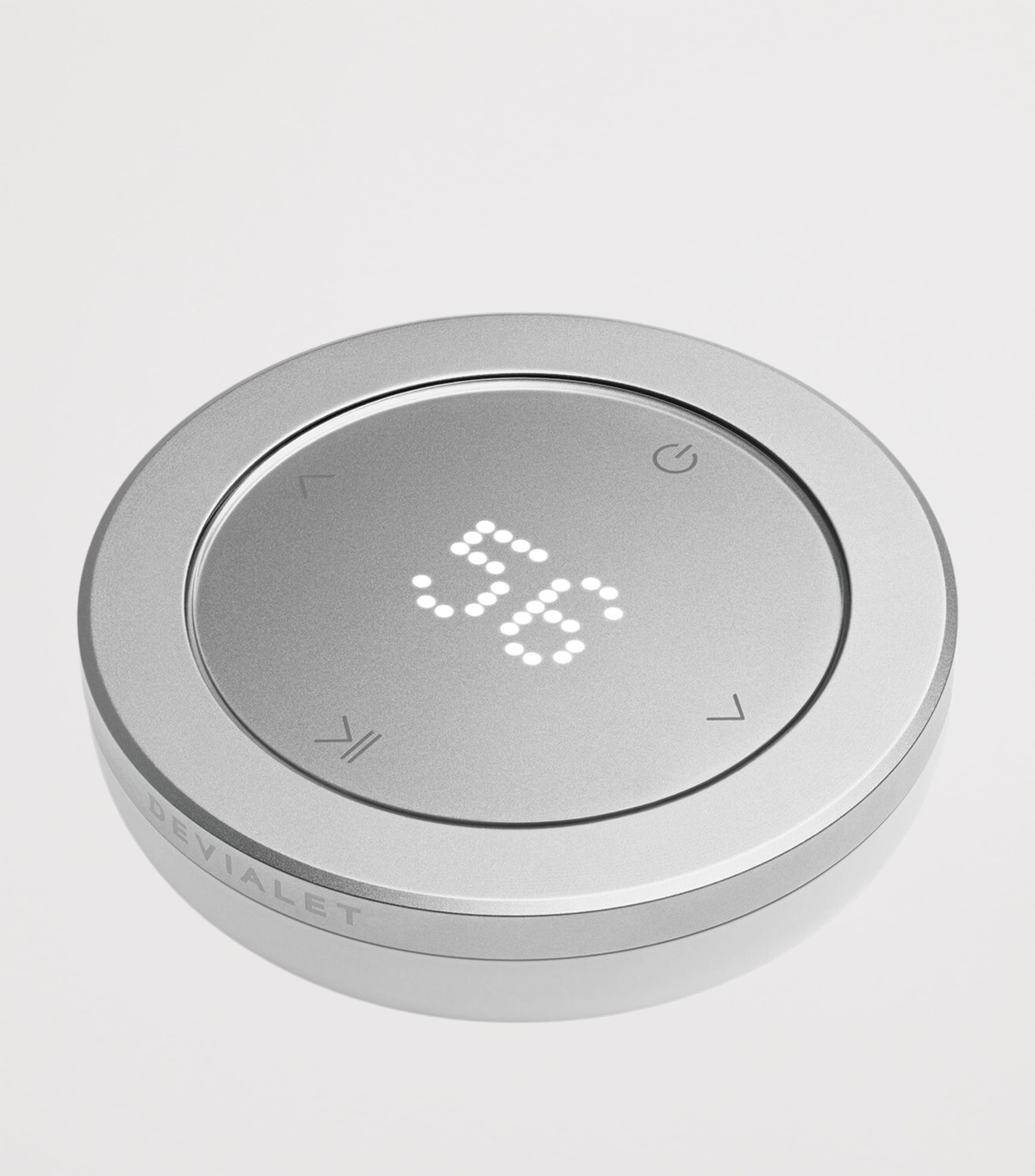 Remote WHITE Image 3