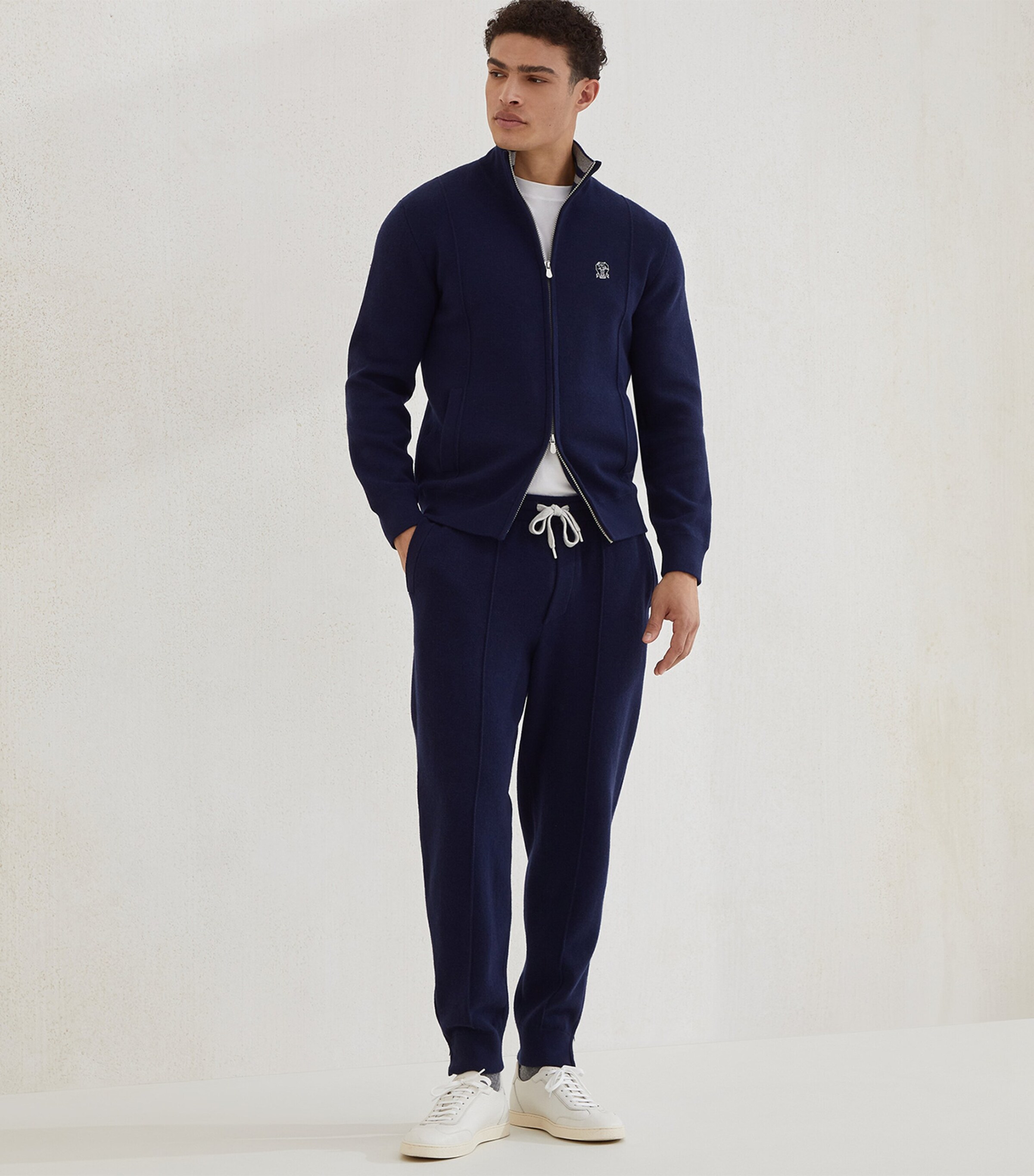 Cotton Crew-Neck T-Shirt C6159 Image 4