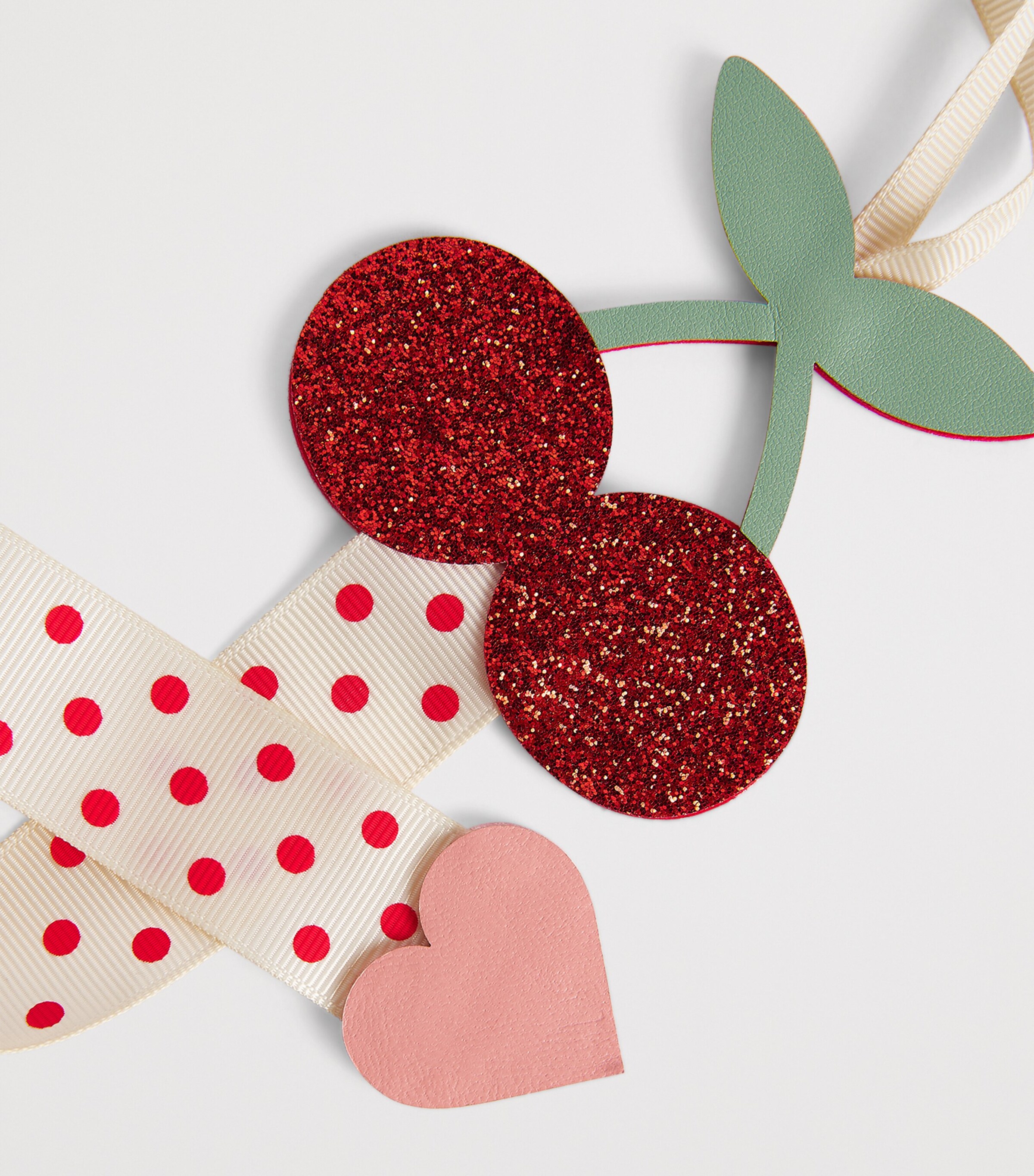 Rockahula Rainbow Drops Clip Hanger Red Image 2
