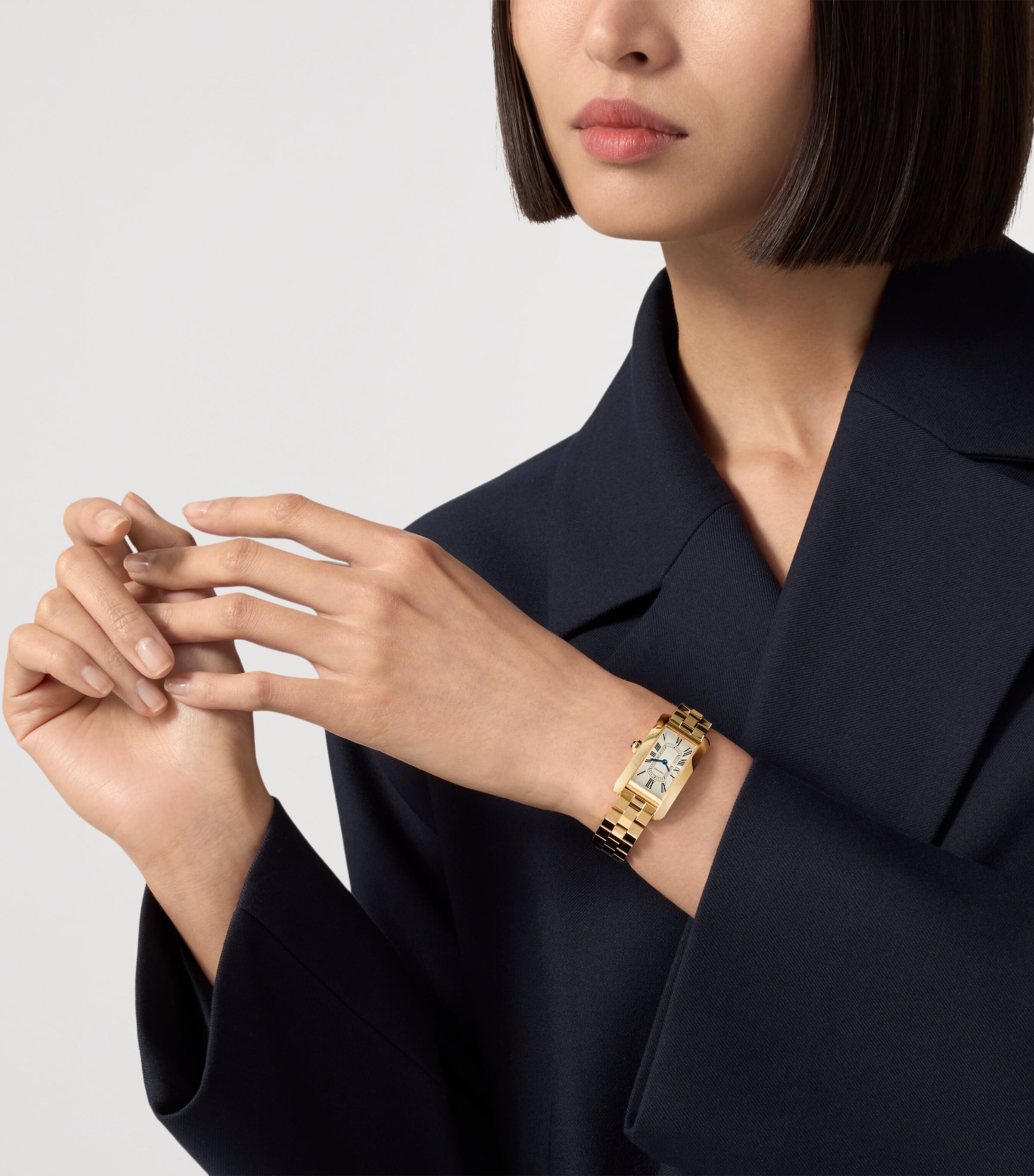 Small Yellow Gold Tank Américaine Watch 19.4mm YELLOW GOLD Image 2