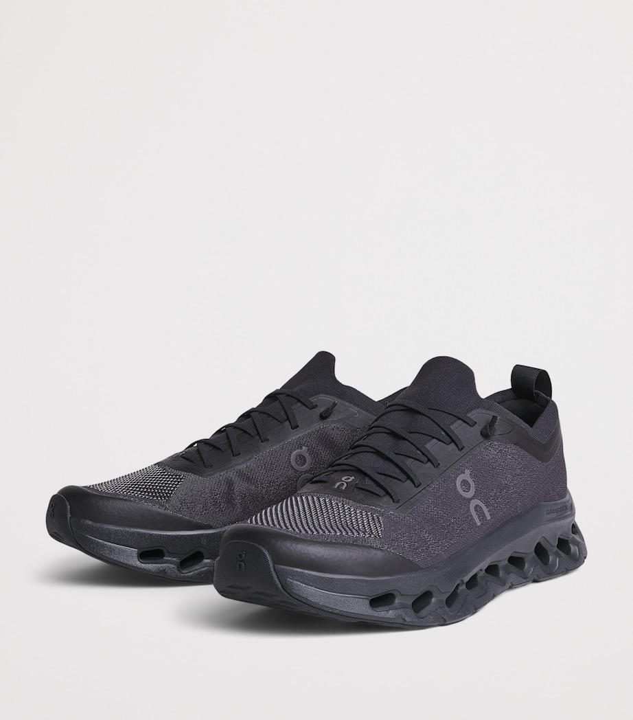 On Mens Cloudtilt Moon Trainers Black/black Image 3