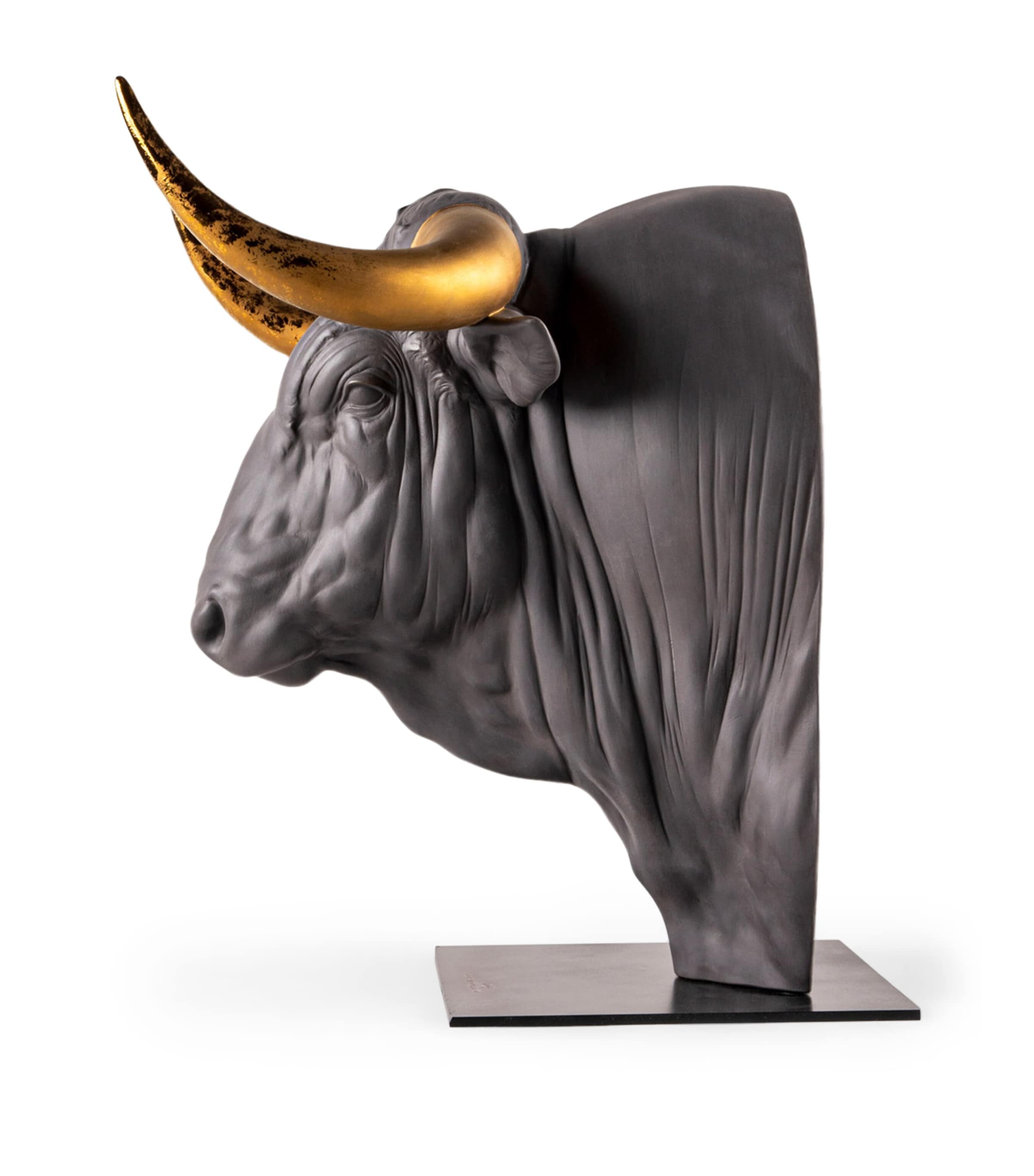 Taurus Bull Bust NO COLOUR Image 2