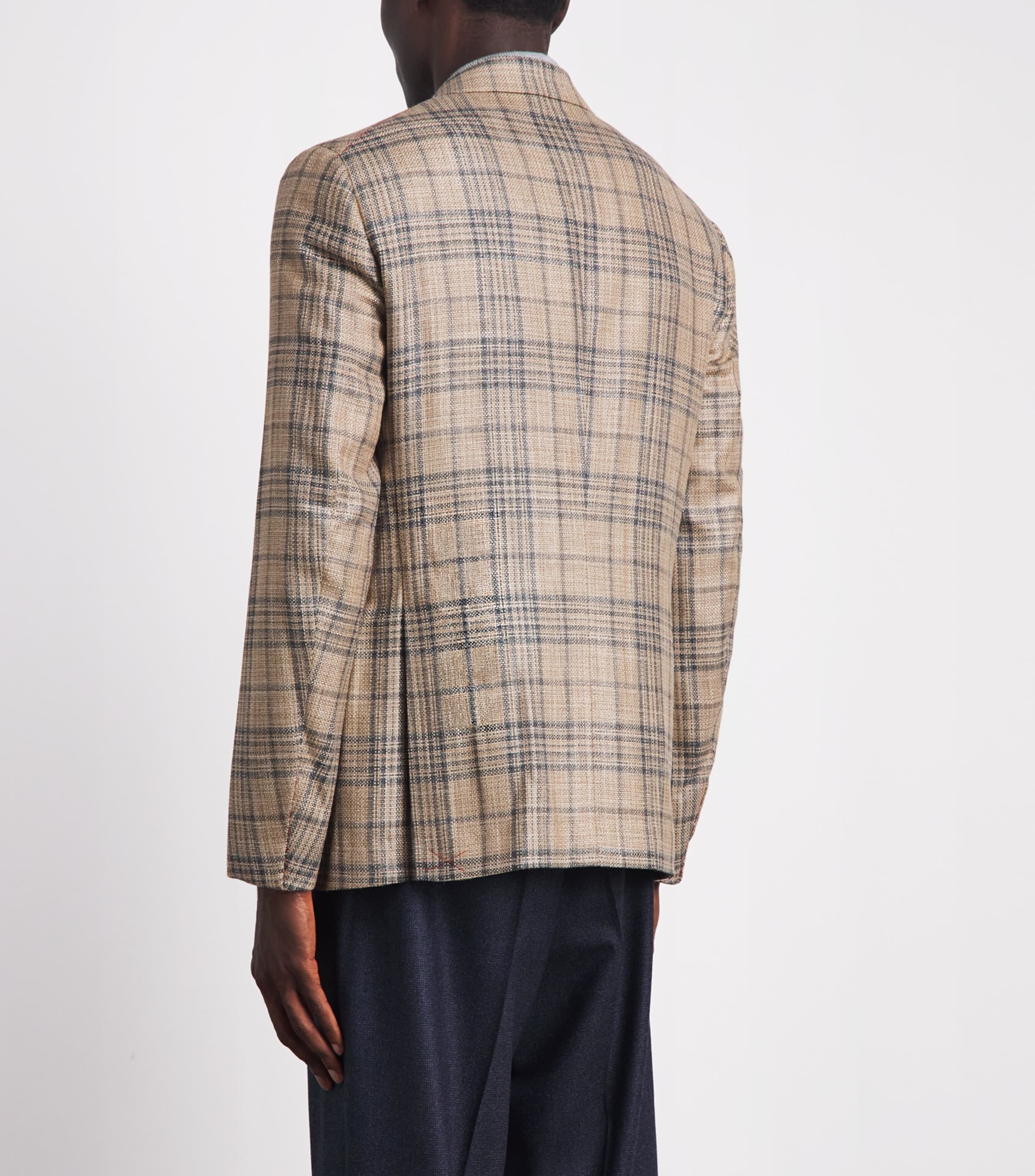 Isaia Mens Wool-Silk Check Capri Blazer Image 5