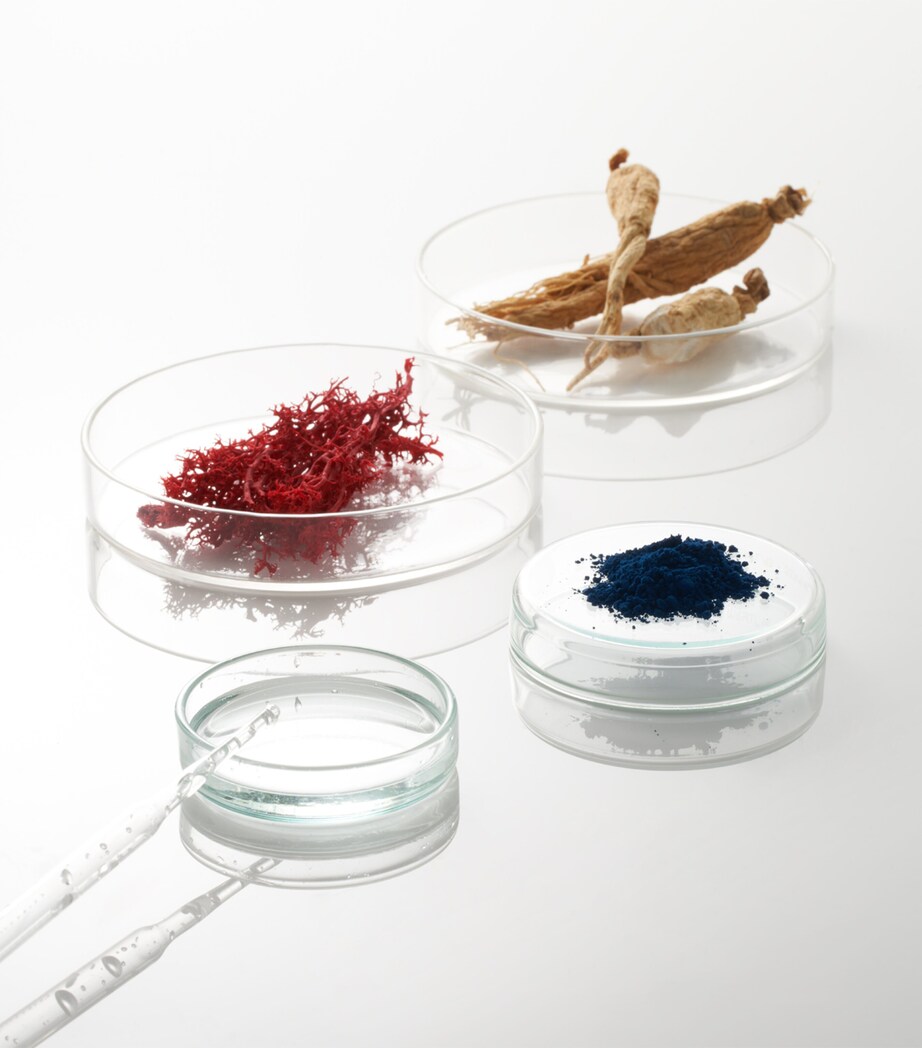 The Elemental Hydrating Preparation Essence (30 x 0.6ml) NO COLOUR Image 4