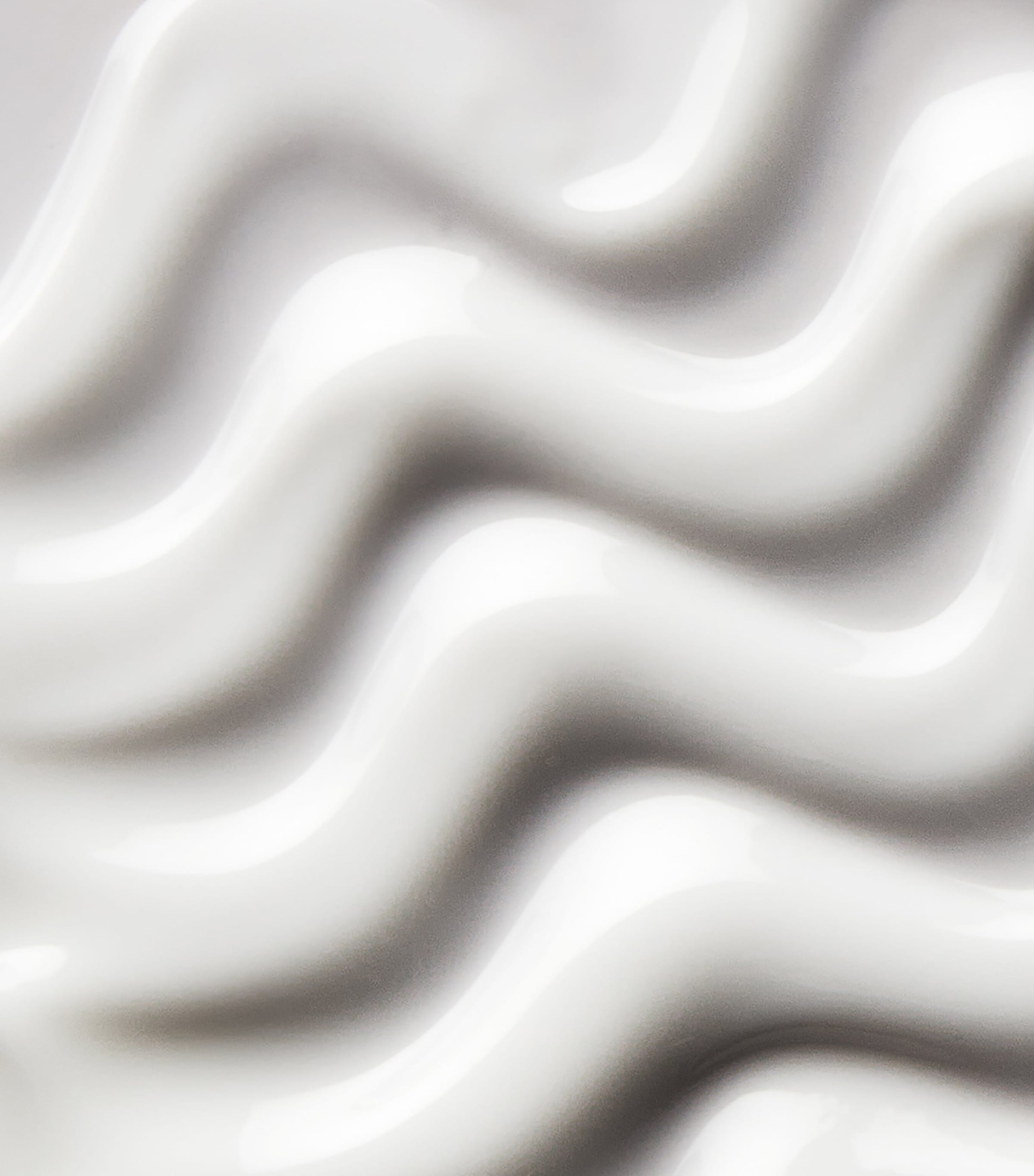 Targeted Toning Body Moisturiser (200ml) NO COLOUR Image 3