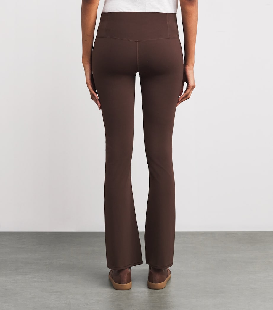 AllTheFeels Slim Flare Leggings JAV JAVA Image 4