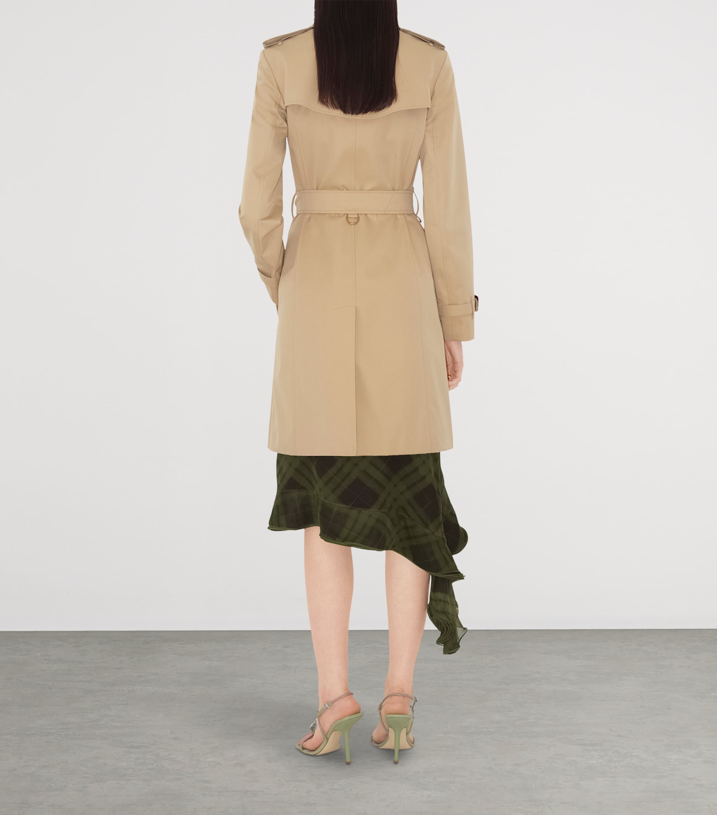 Gabardine Mid-Length Chelsea Heritage Trench Coat HONEY Image 4