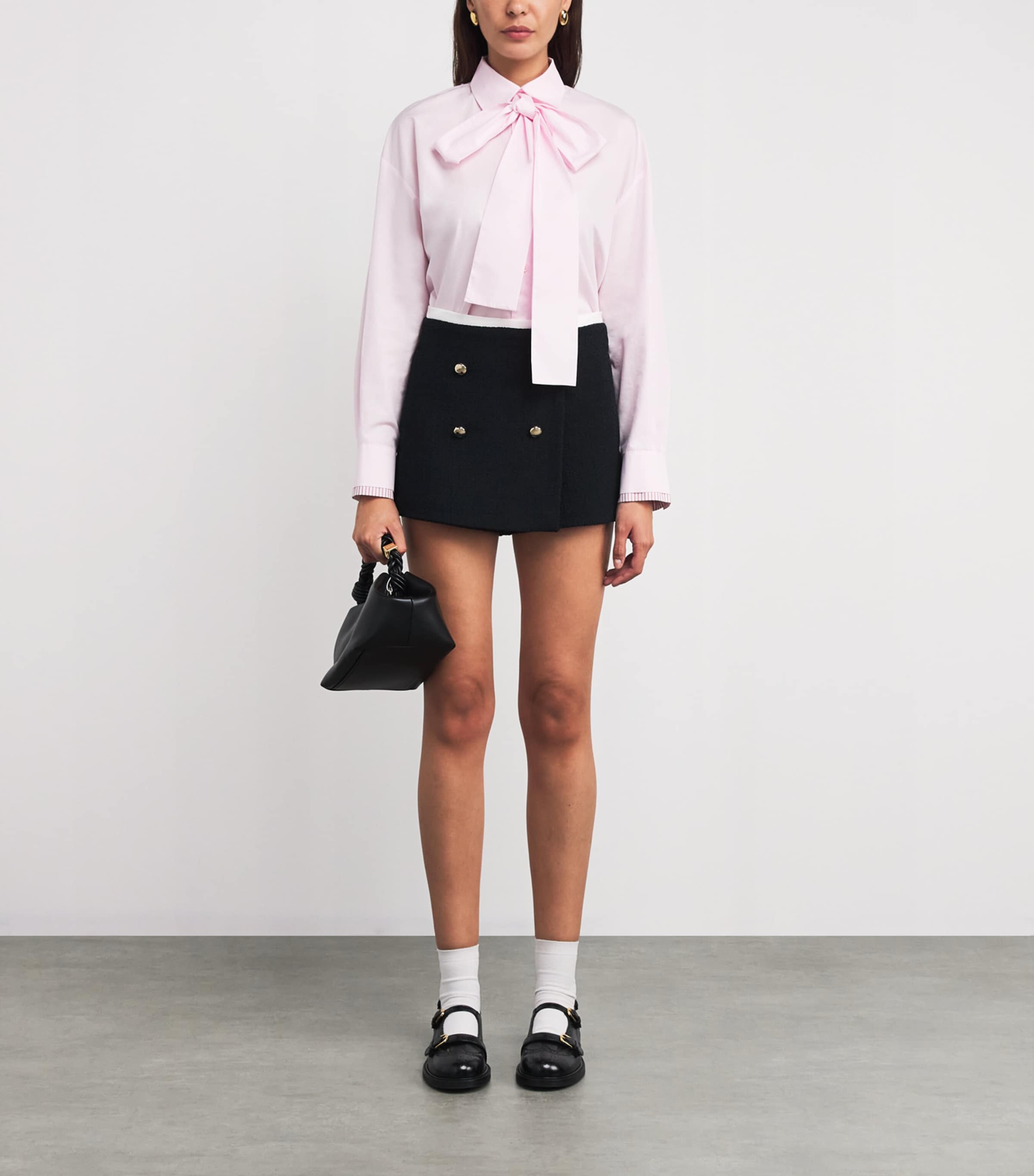 Tweed Contrast-Trim Shorts NAVY Image 2