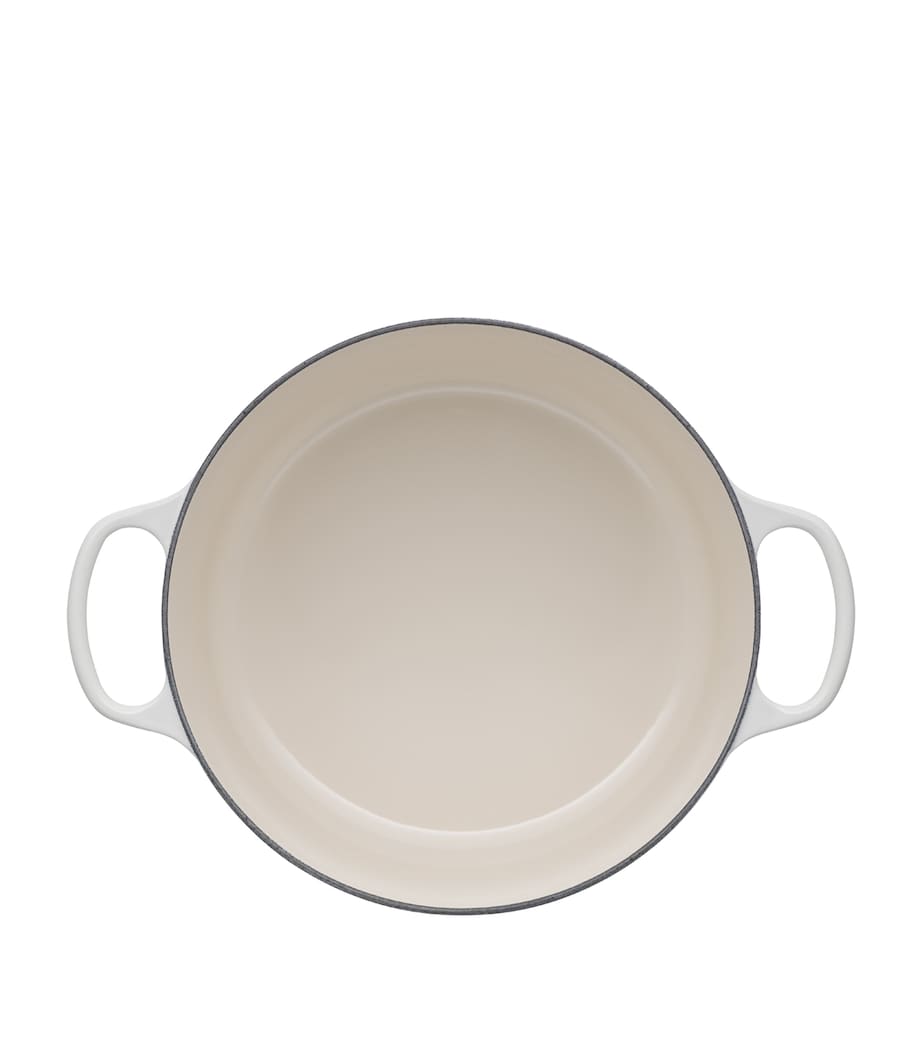 Cast Iron Round Casserole Dish (28cm) MERINGUE Image 2