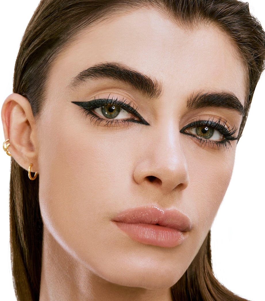 Lines Liberated Eyeliner 5 Image 3