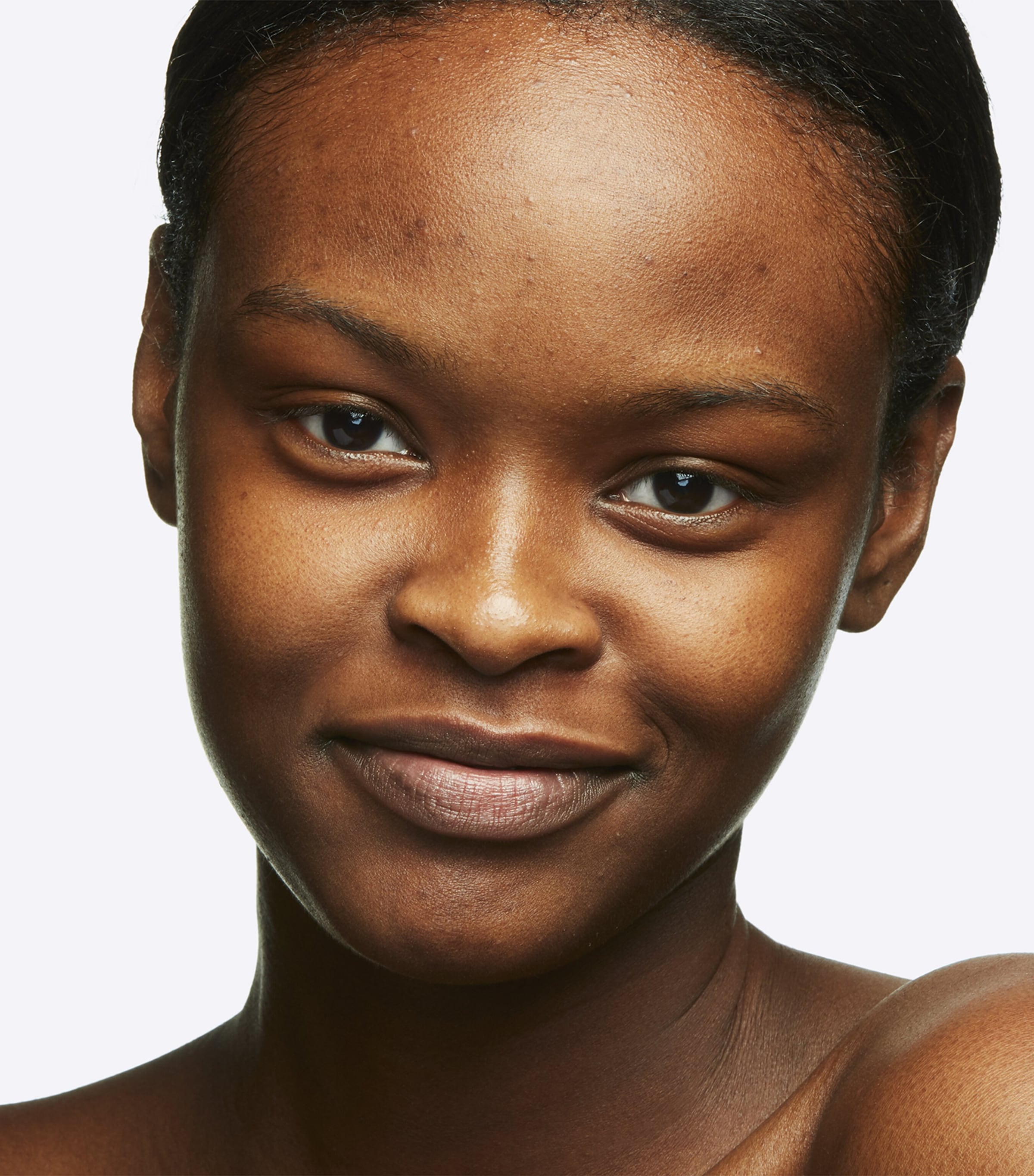 Studio Tech Foundation NW45 Image 6