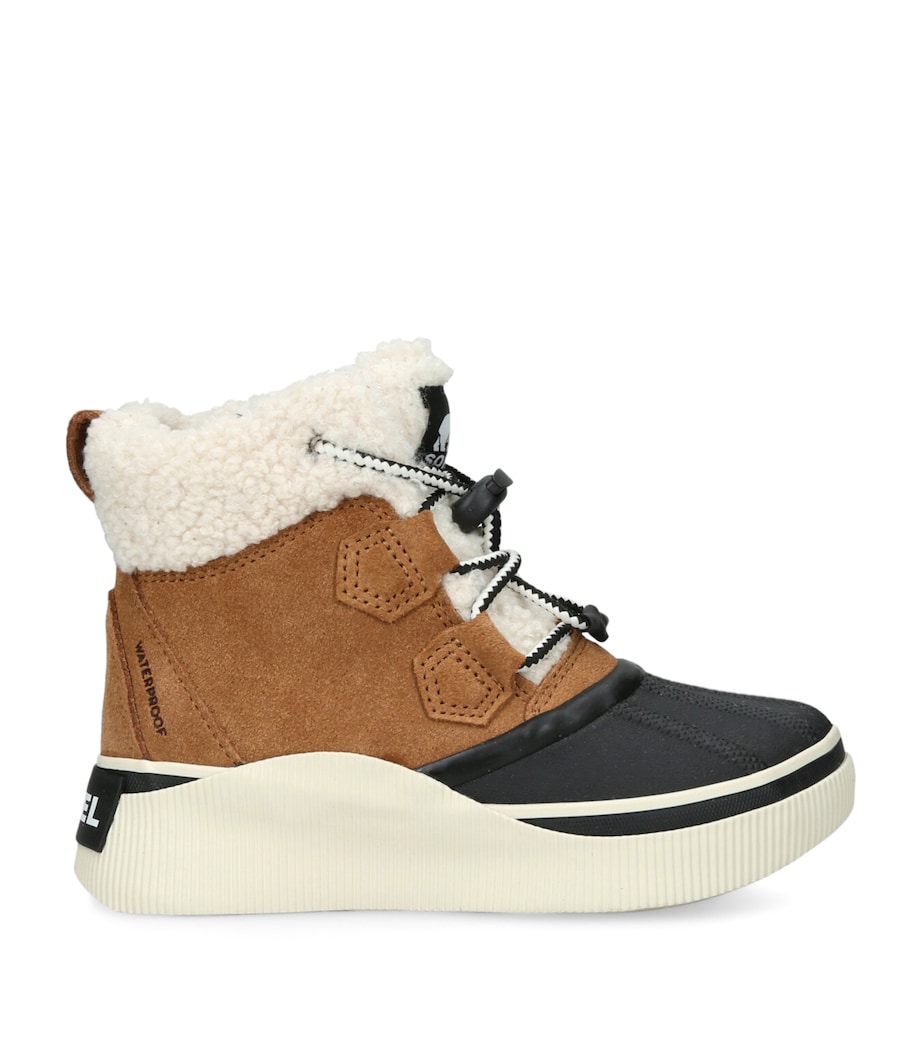 Suede Out N About IV Chills Boots BROWN/OTH Image 1