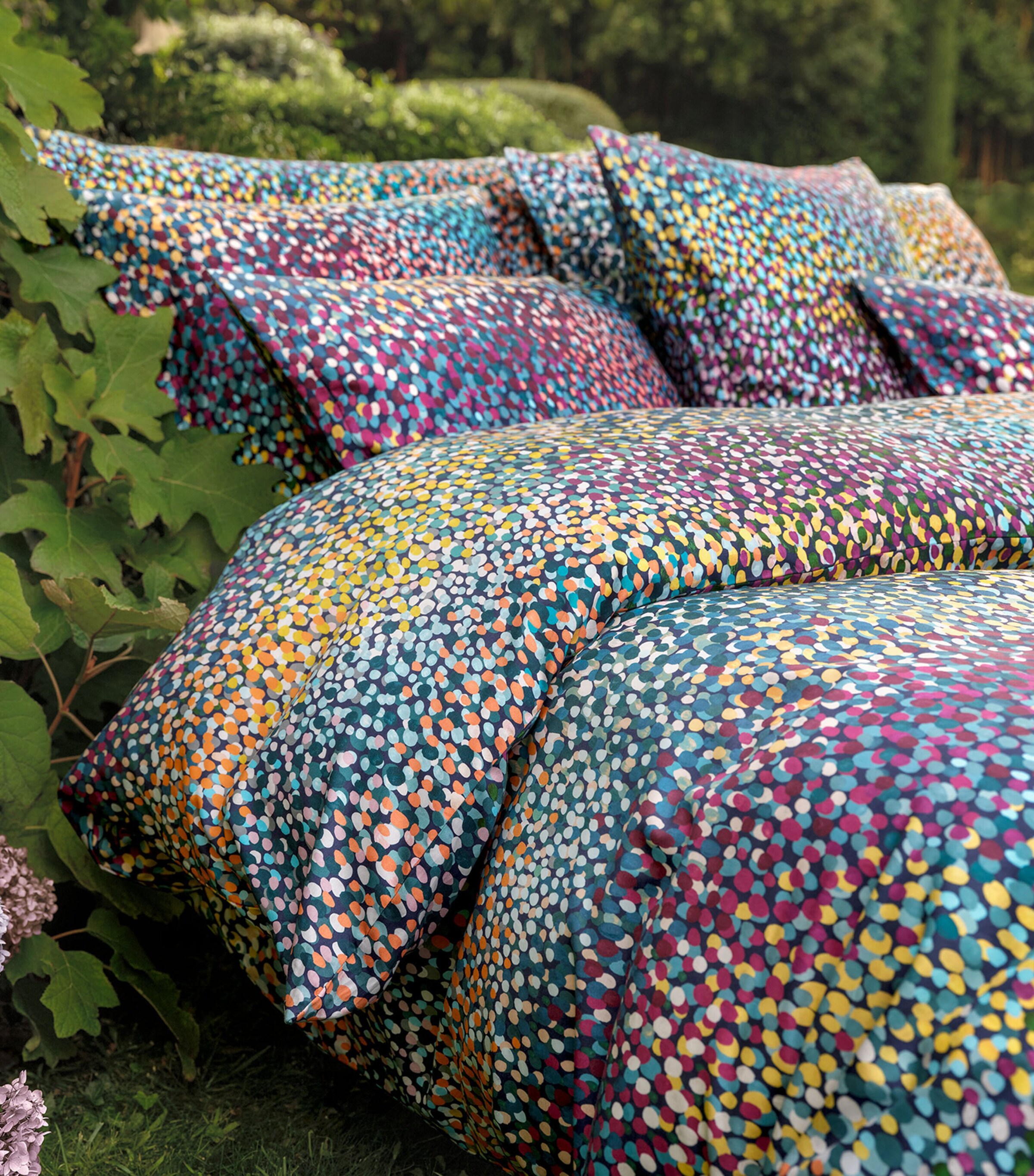 Schlossberg Cotton Sateen Jana Flat Sheet (280cm x 290cm) Image 4