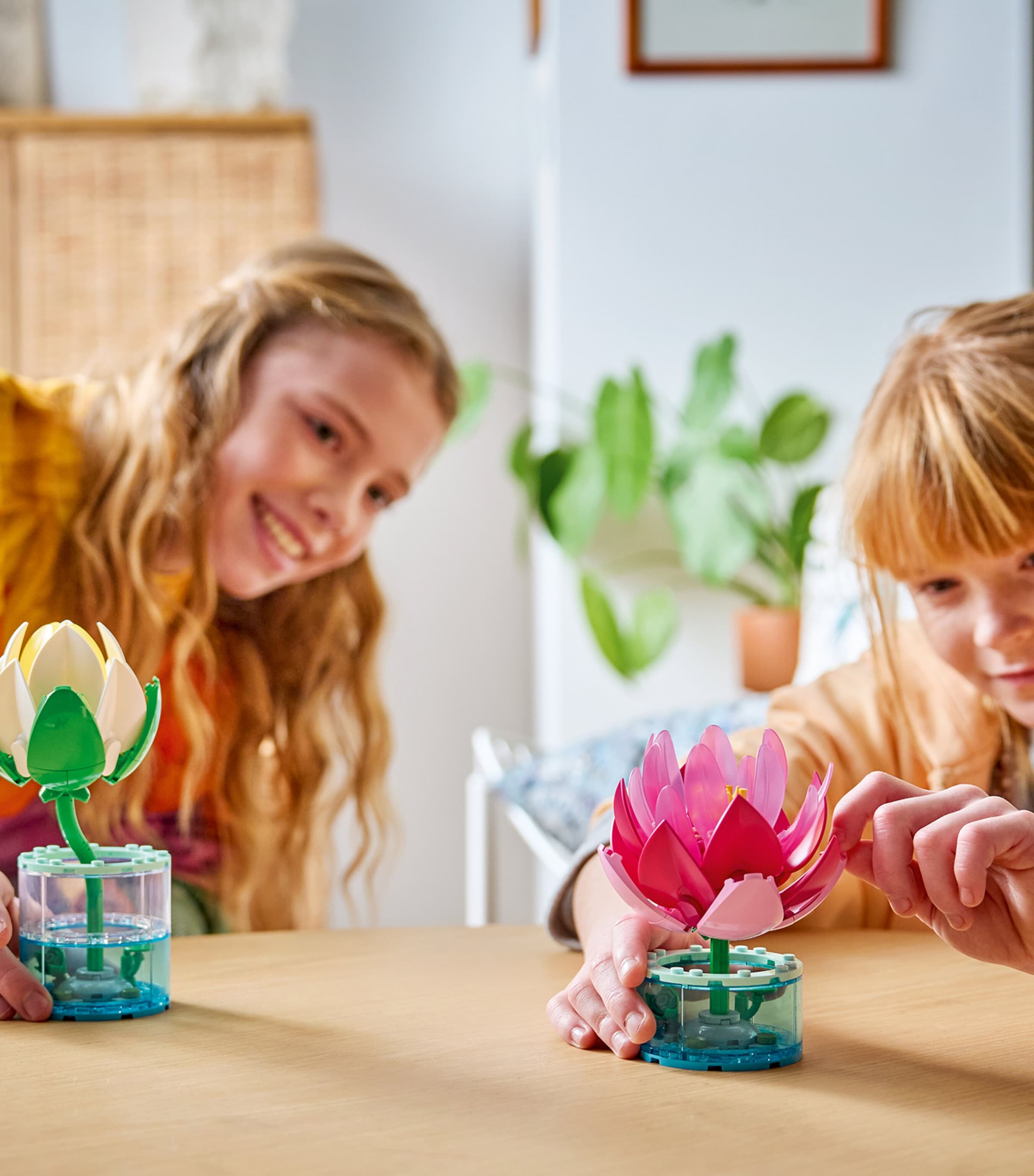 Lego LEGO Botanicals Water Lilies Artificial Plants 11511 Image 4