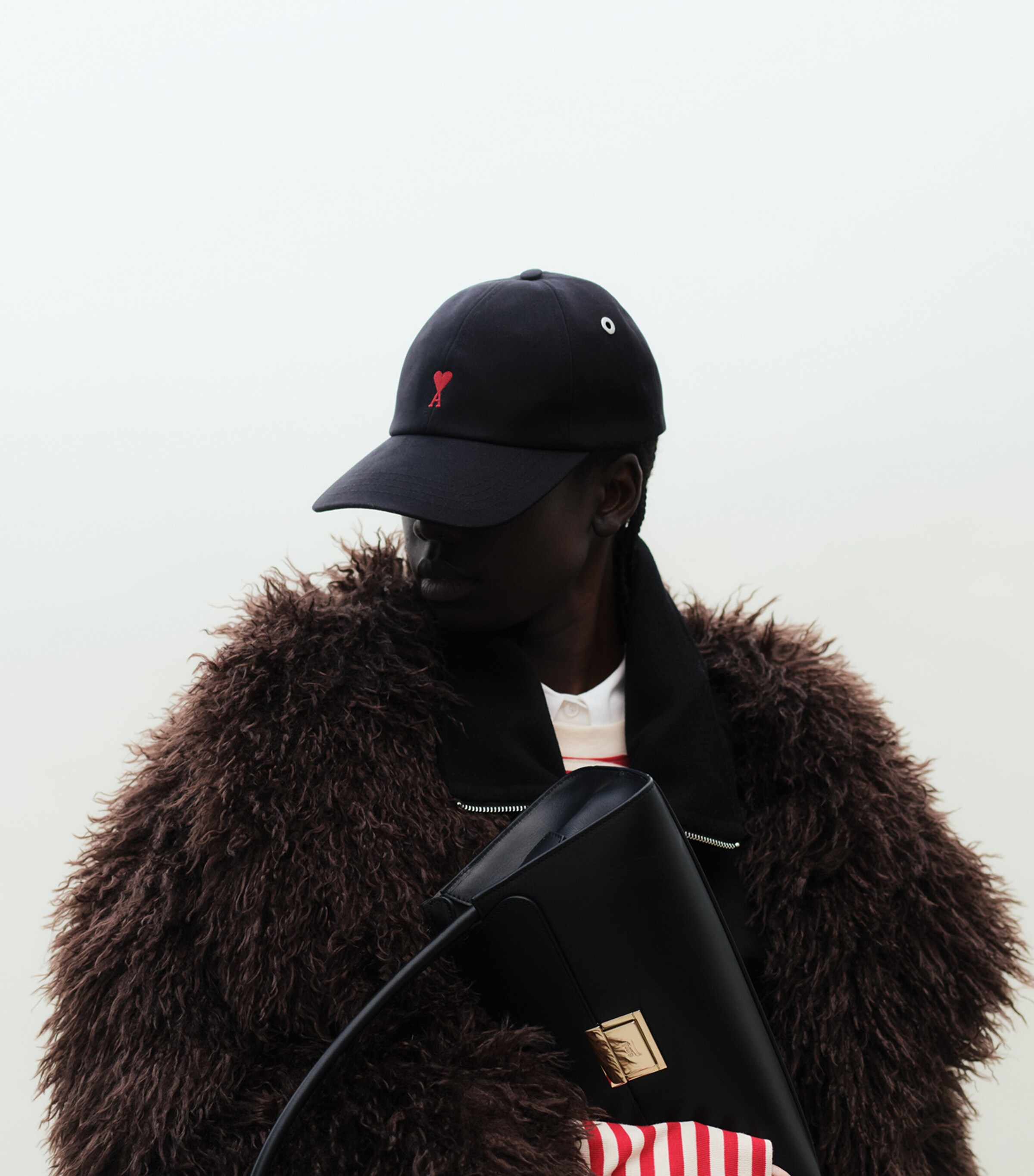 AMI Paris Embroidered Logo Baseball Cap Black Image 2