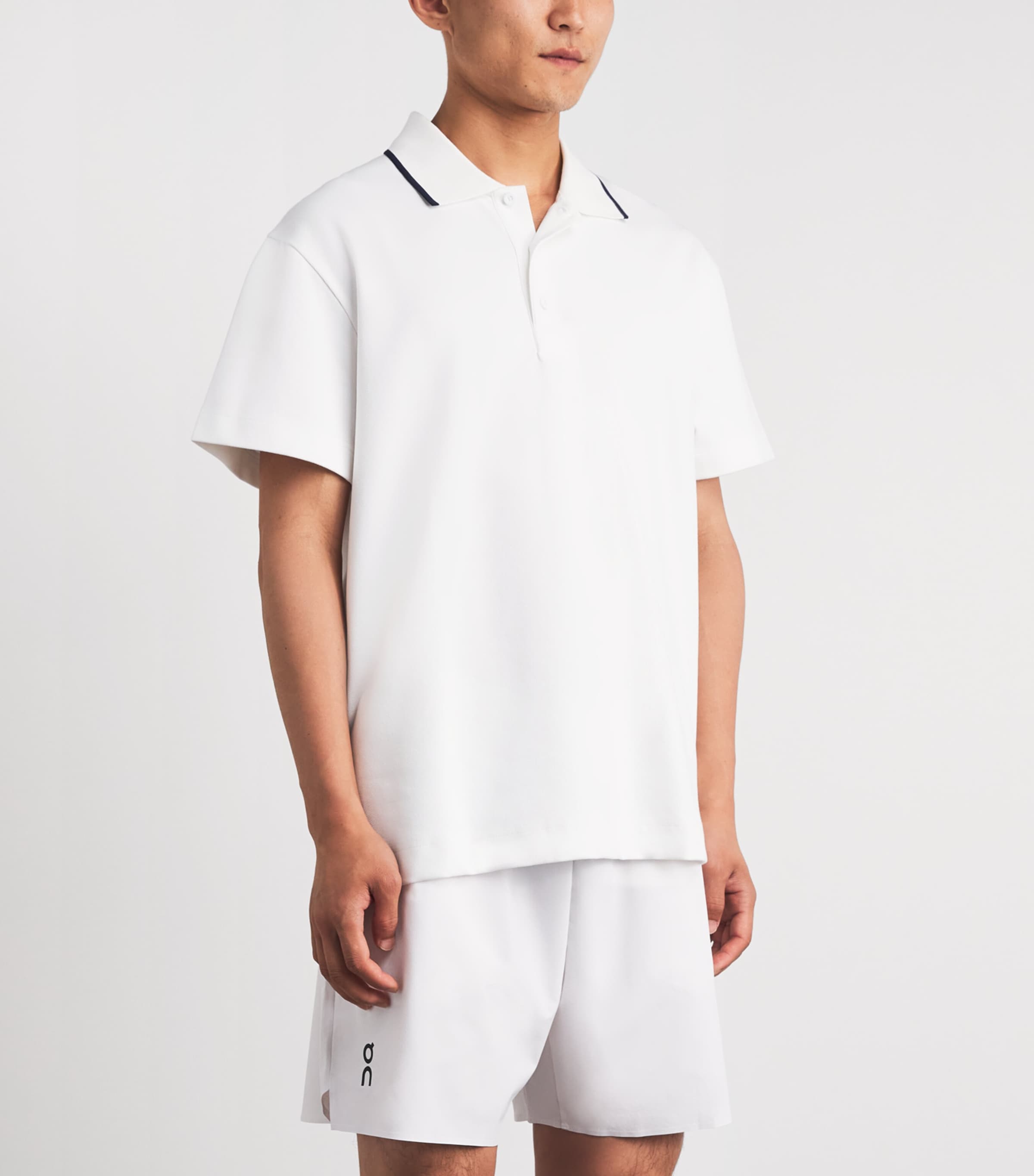 On Mens Courtside Polo Shirt All White Image 4
