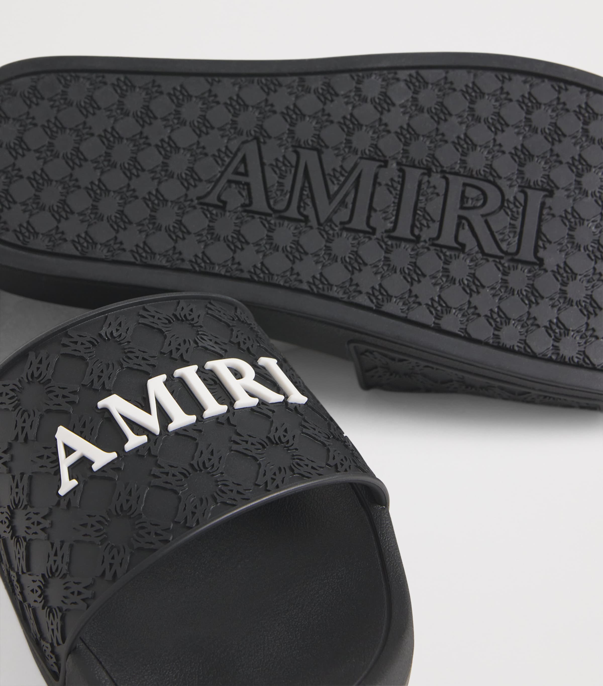 MA Quad Pool Slides BLACK Image 6