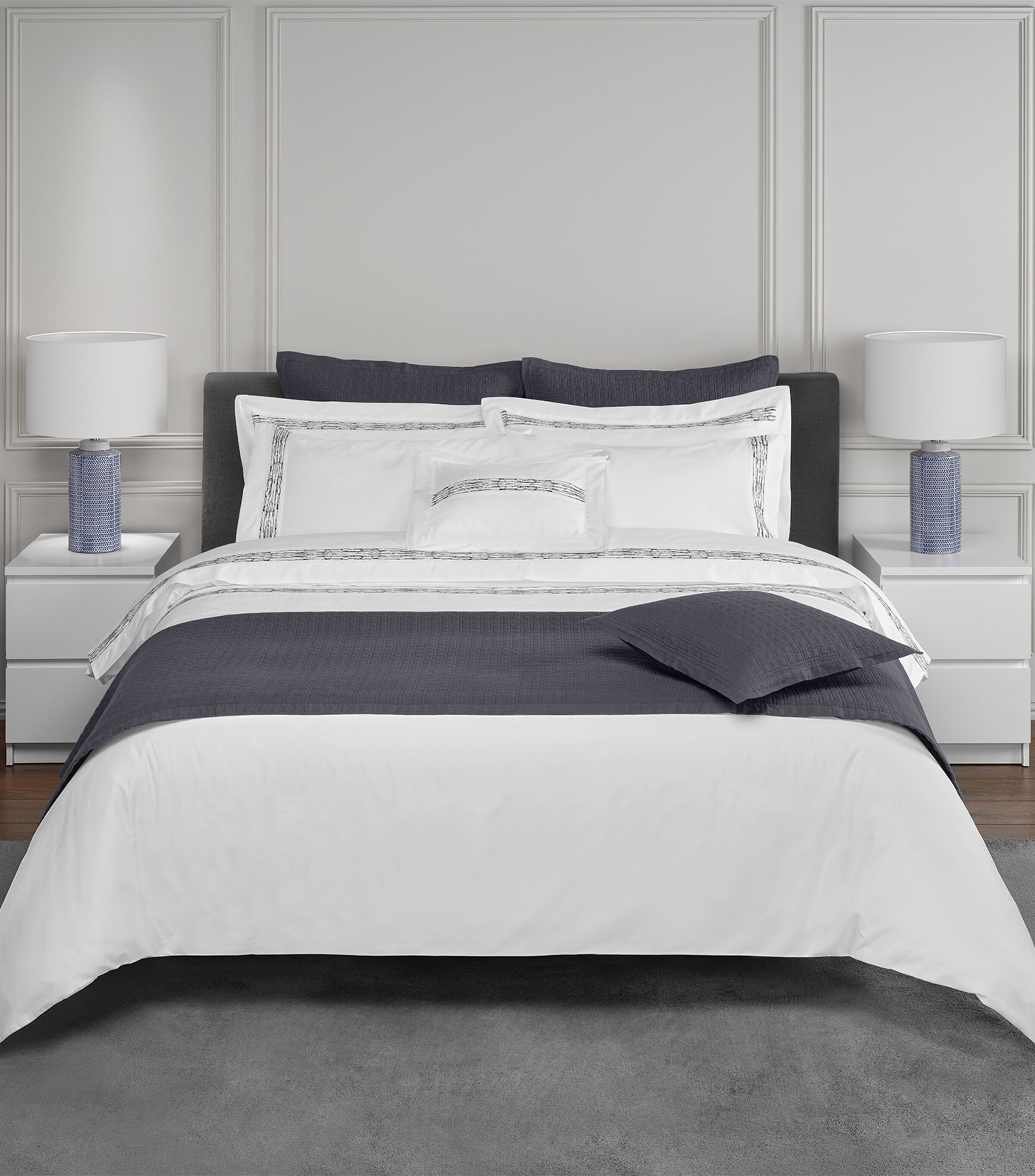 Egyptian Cotton Alentejo Super King Flat Sheet (300cm x 265cm) WHITE/MIDNIGHT Image 2