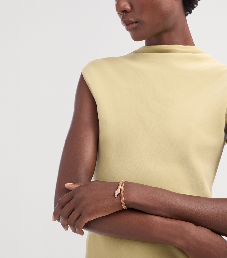 Bvlgari Yellow Gold and Diamond Serpenti Bracelet Gold Image 4