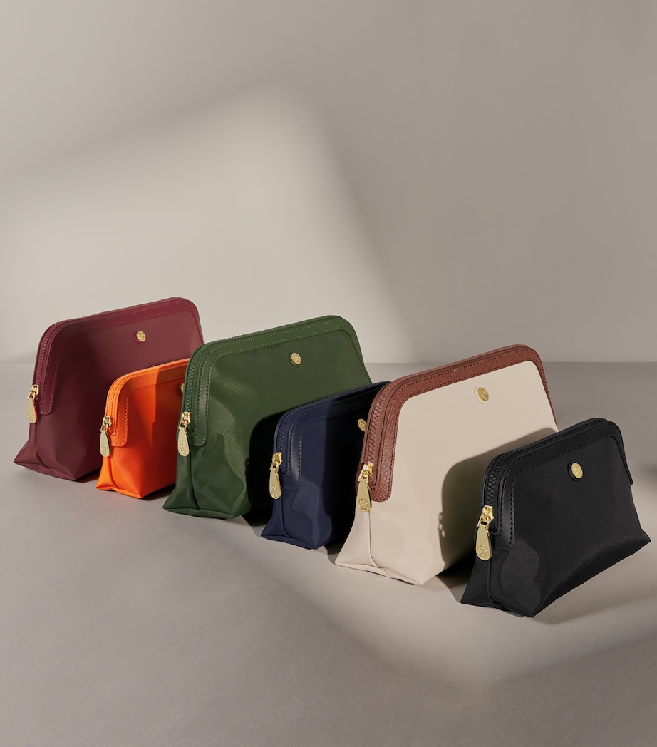 Large Nylon Wash Bag OXBLOOD Image 4