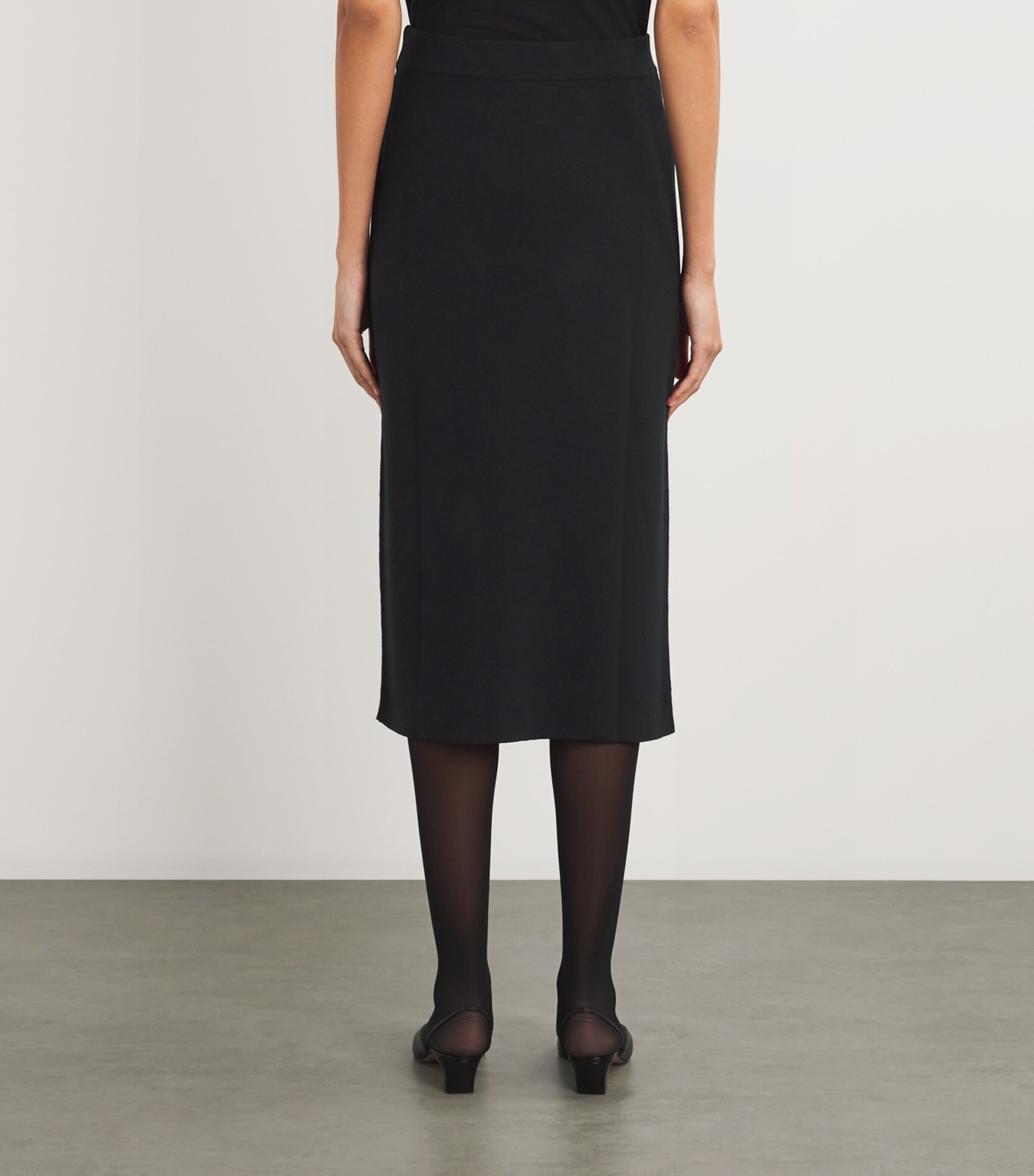 Weekend Max Mara Womens Knitted Midi Skirt Black Image 4